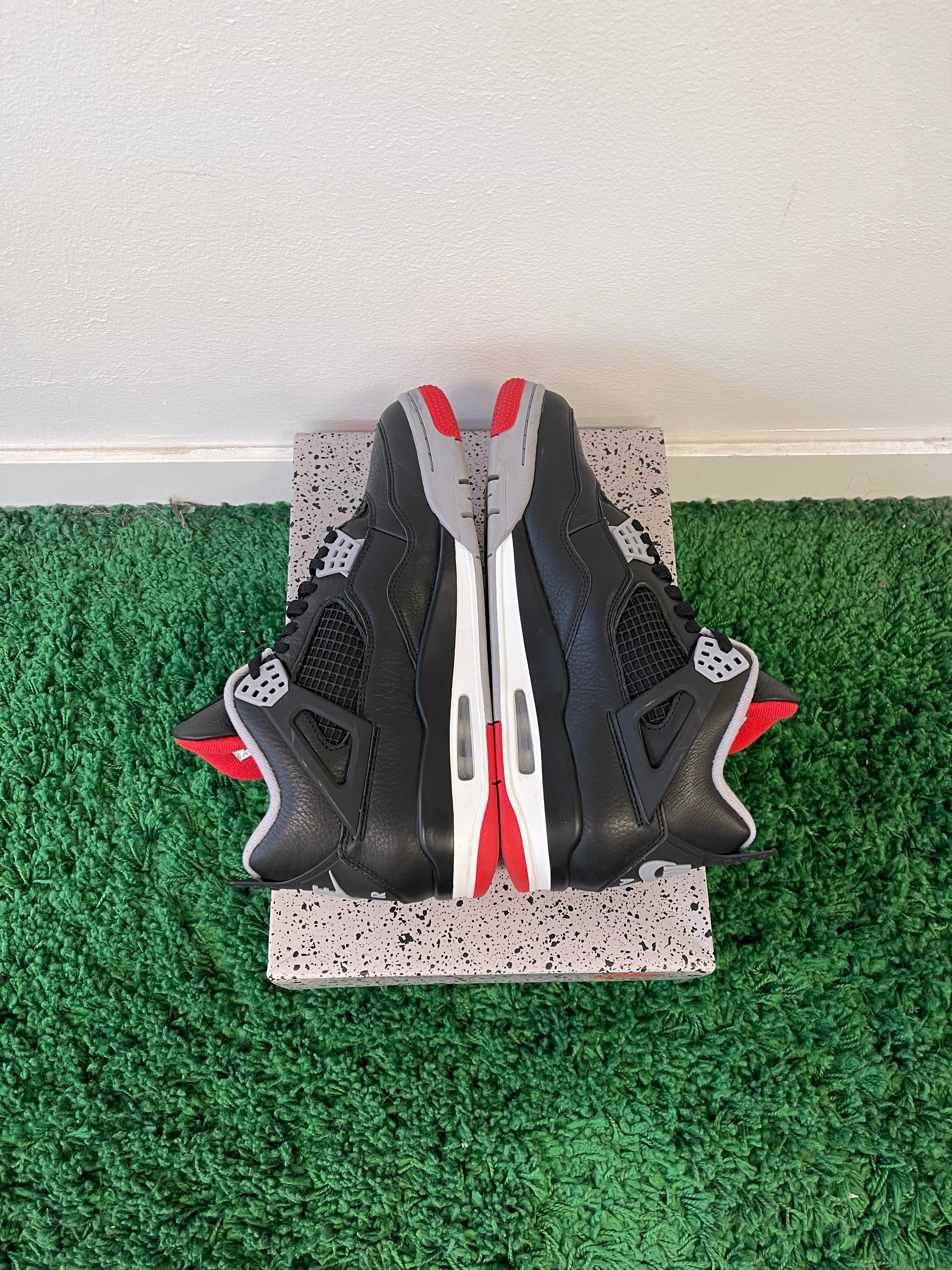 Used Jordan 4 Retro Bred Reimagined (Men’s)