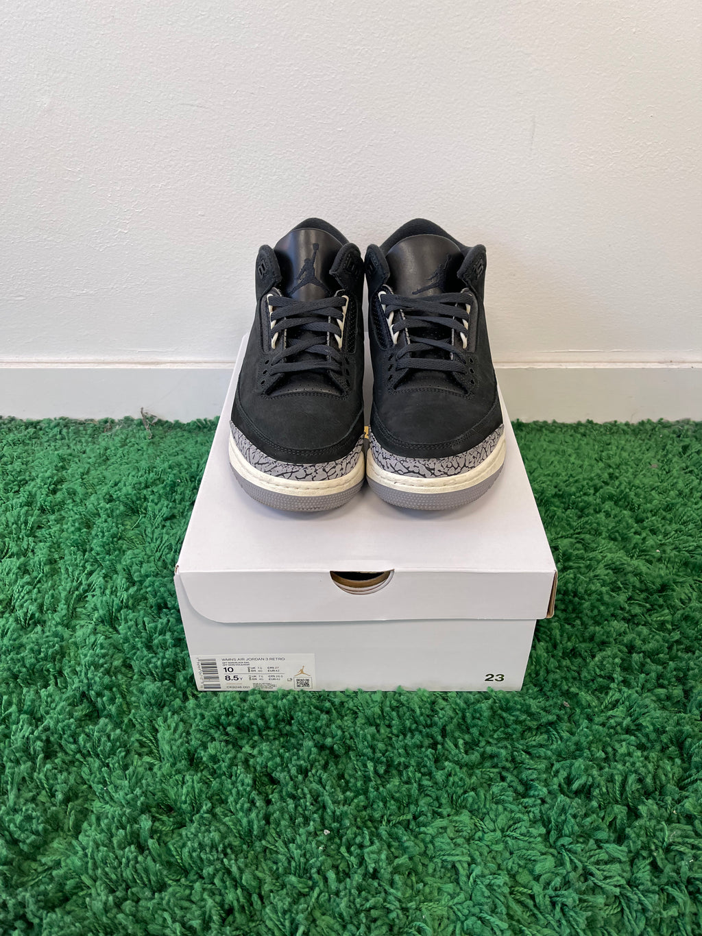 Used Jordan 3 Retro Off Noir (Women’s)