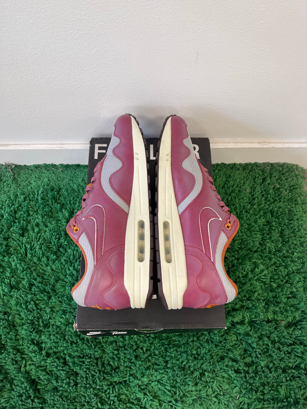 Used Nike Air Max 1 Patta Waves Rush Maroon (with bracelet)(Men’s)
