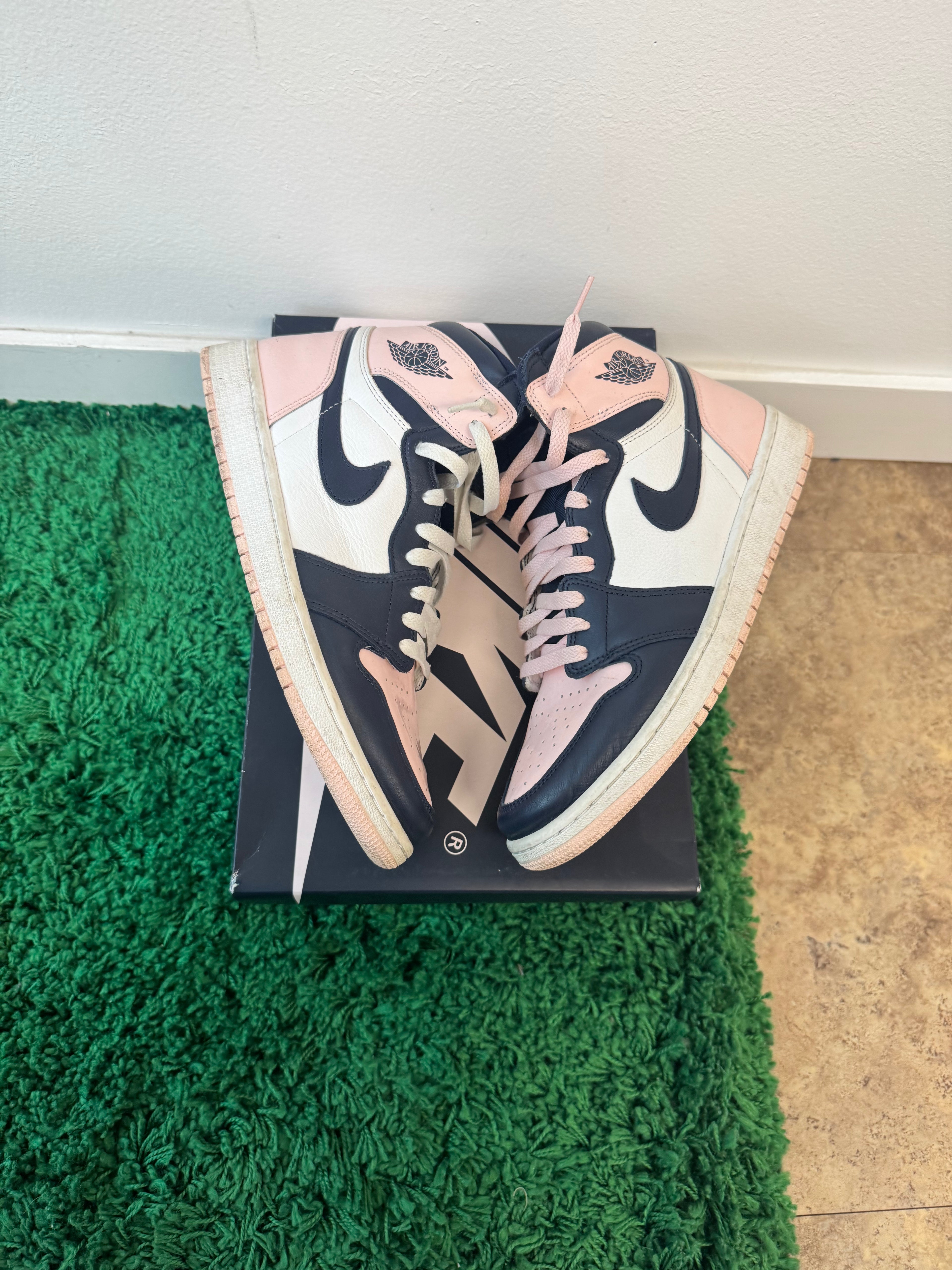 Used Jordan 1 Retro High OG Atmosphere (Women’s)