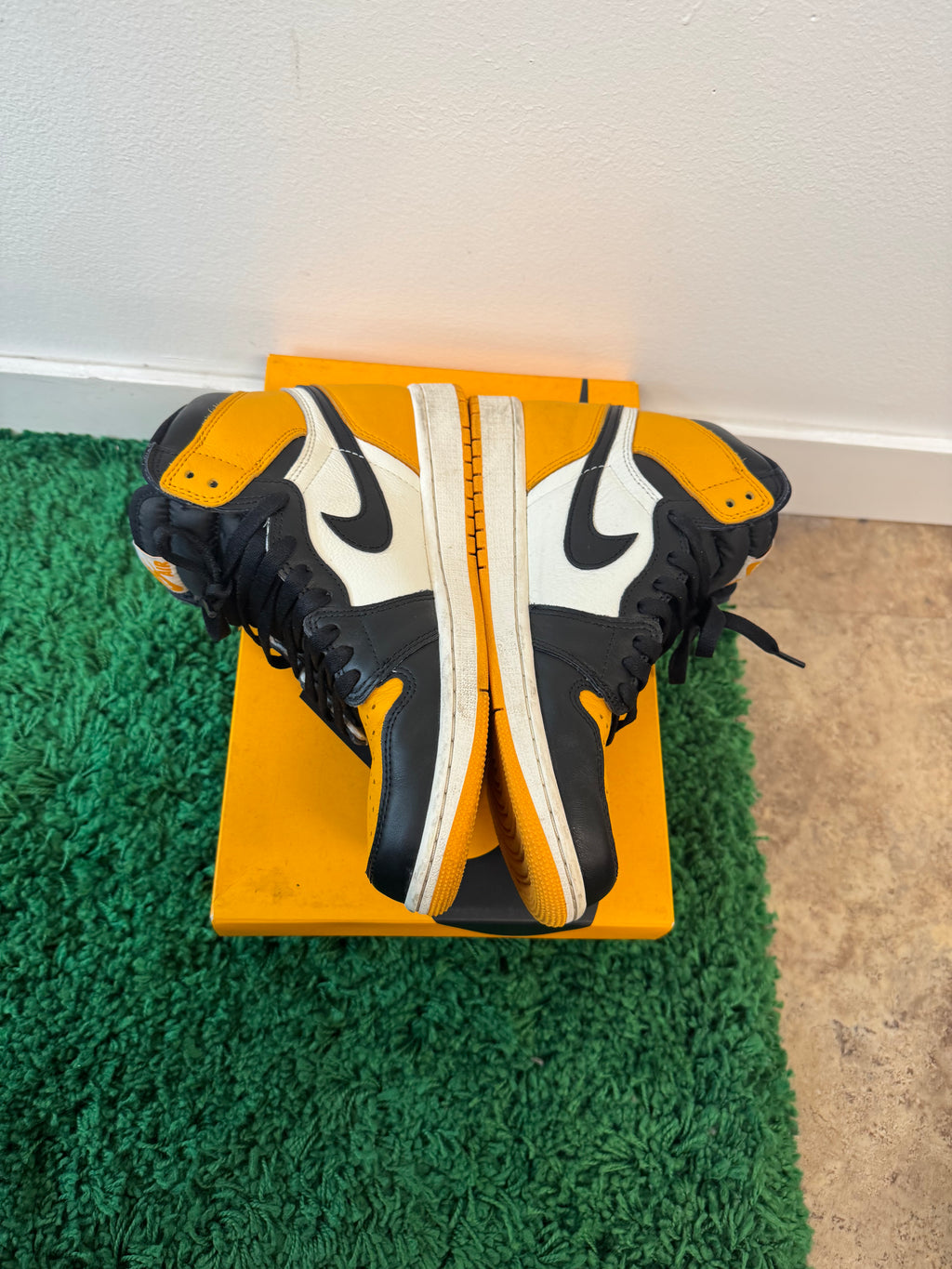 Used Jordan 1 Retro High OG Taxi (Men’s)