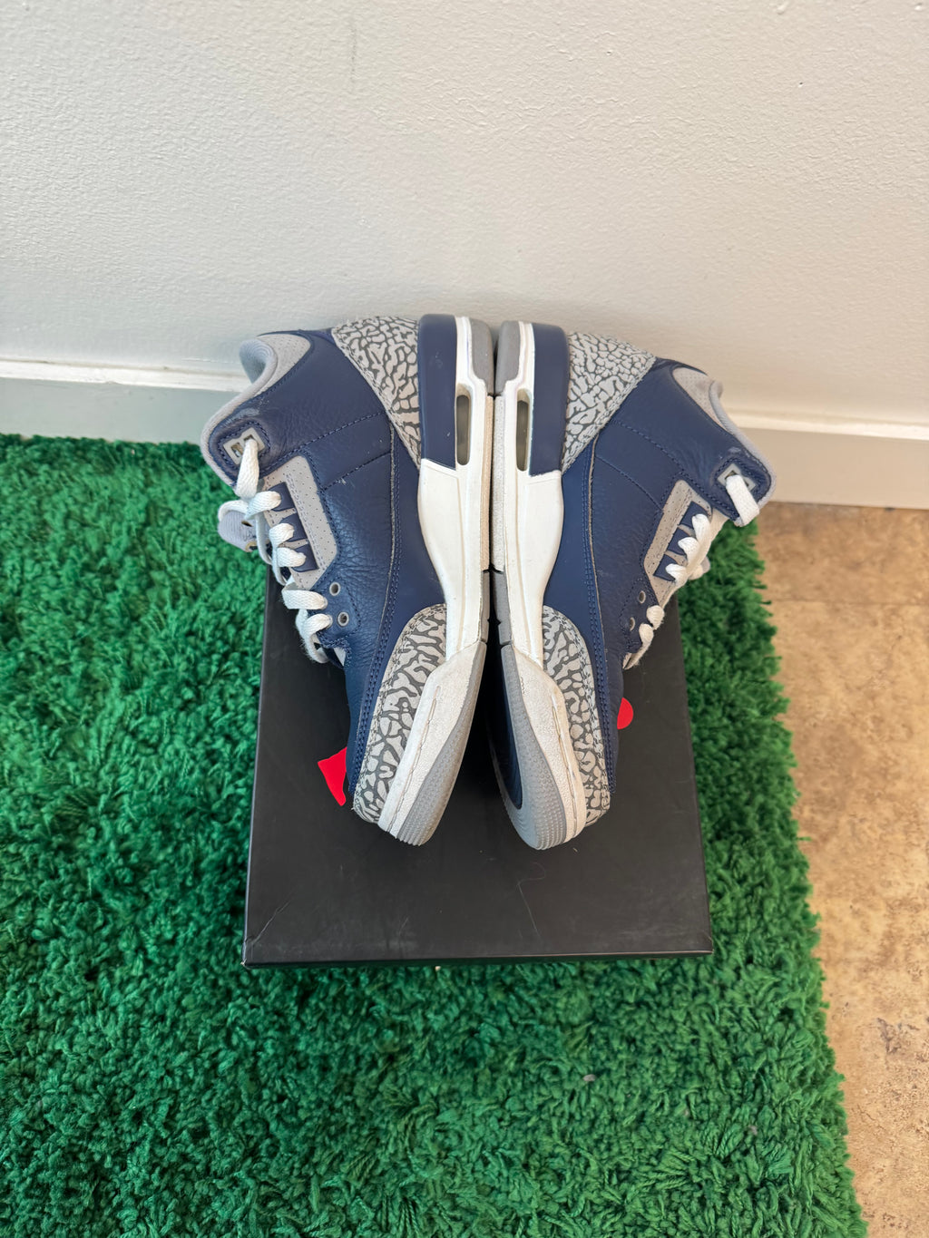Used Jordan 3 Retro Georgetown (Youth)