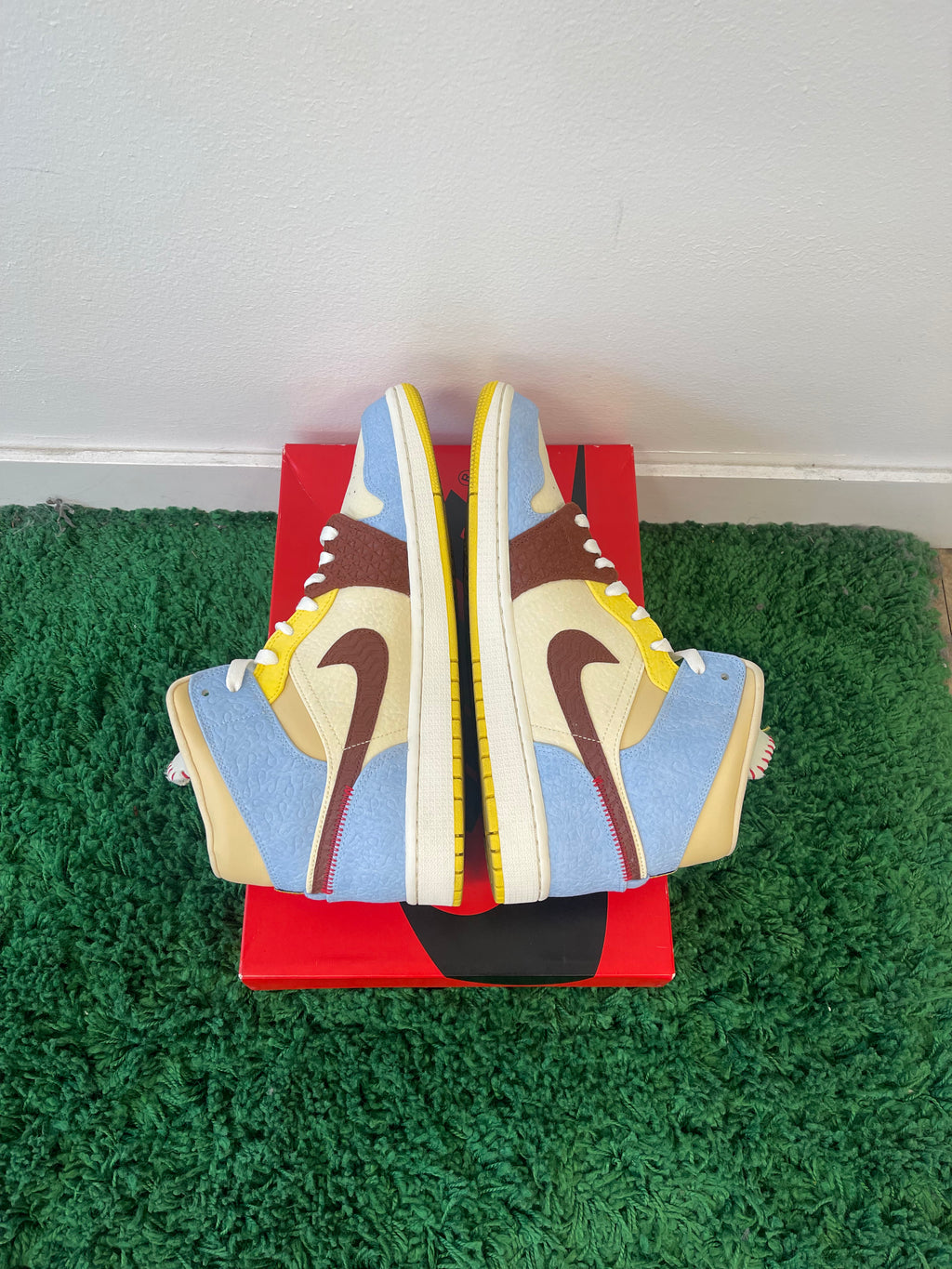 Used Jordan 1 Mid SE Fearless Maison Chateau Rouge (Men’s)
