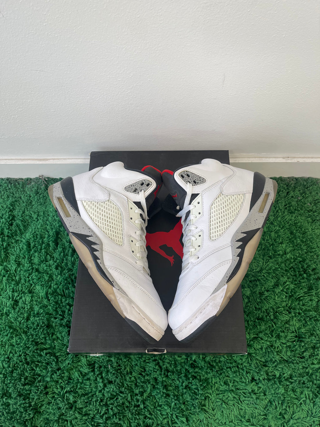 Used Jordan 5 Retro White Cement (Men’s)