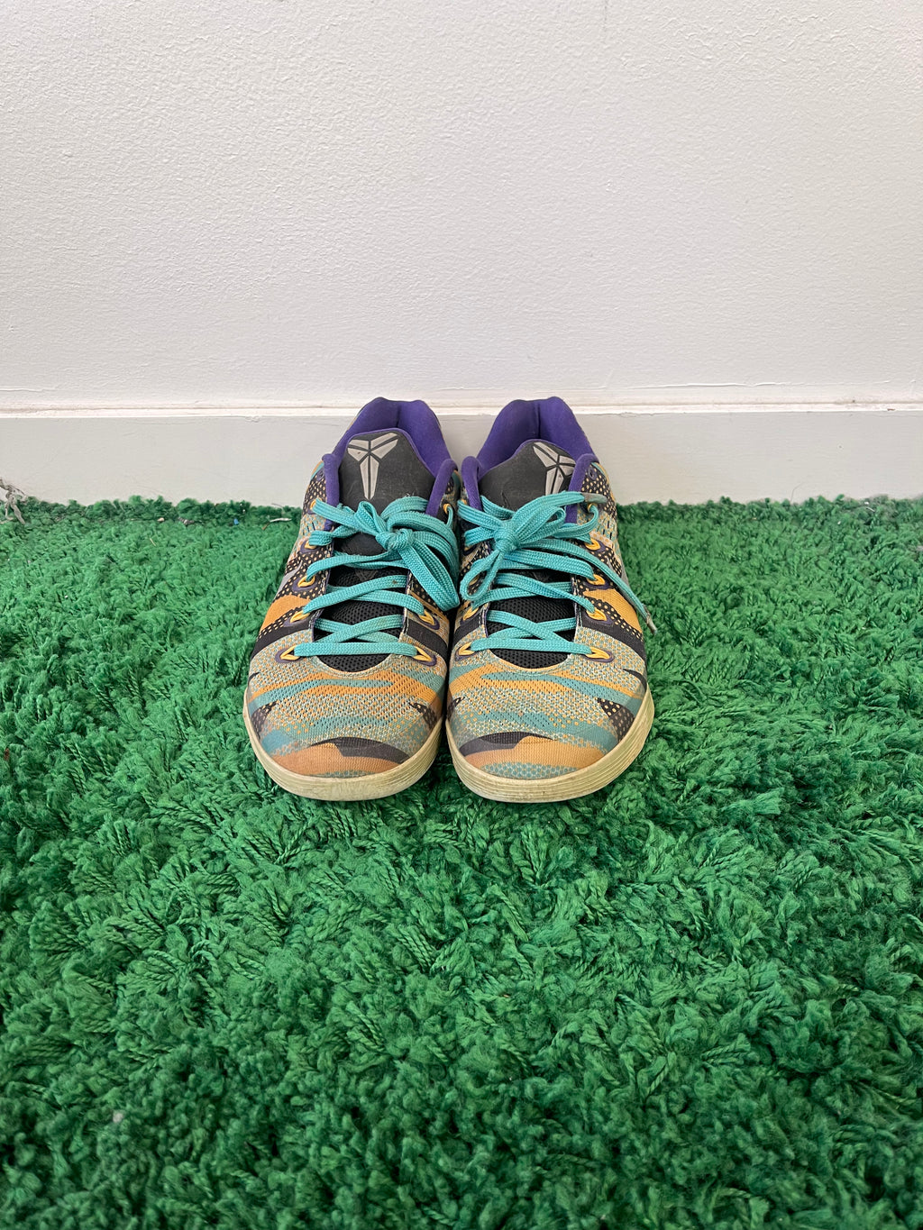 Used Nike Kobe 9 EM Low Unleashed (Men’s)