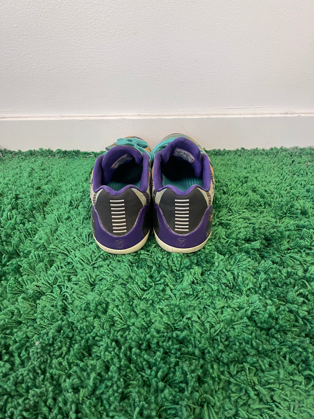 Used Nike Kobe 9 EM Low Unleashed (Men’s)