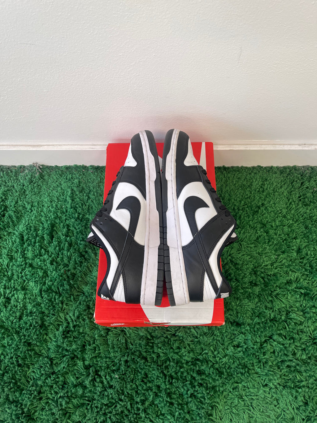 Used Nike Dunk Low Panda (Women’s)
