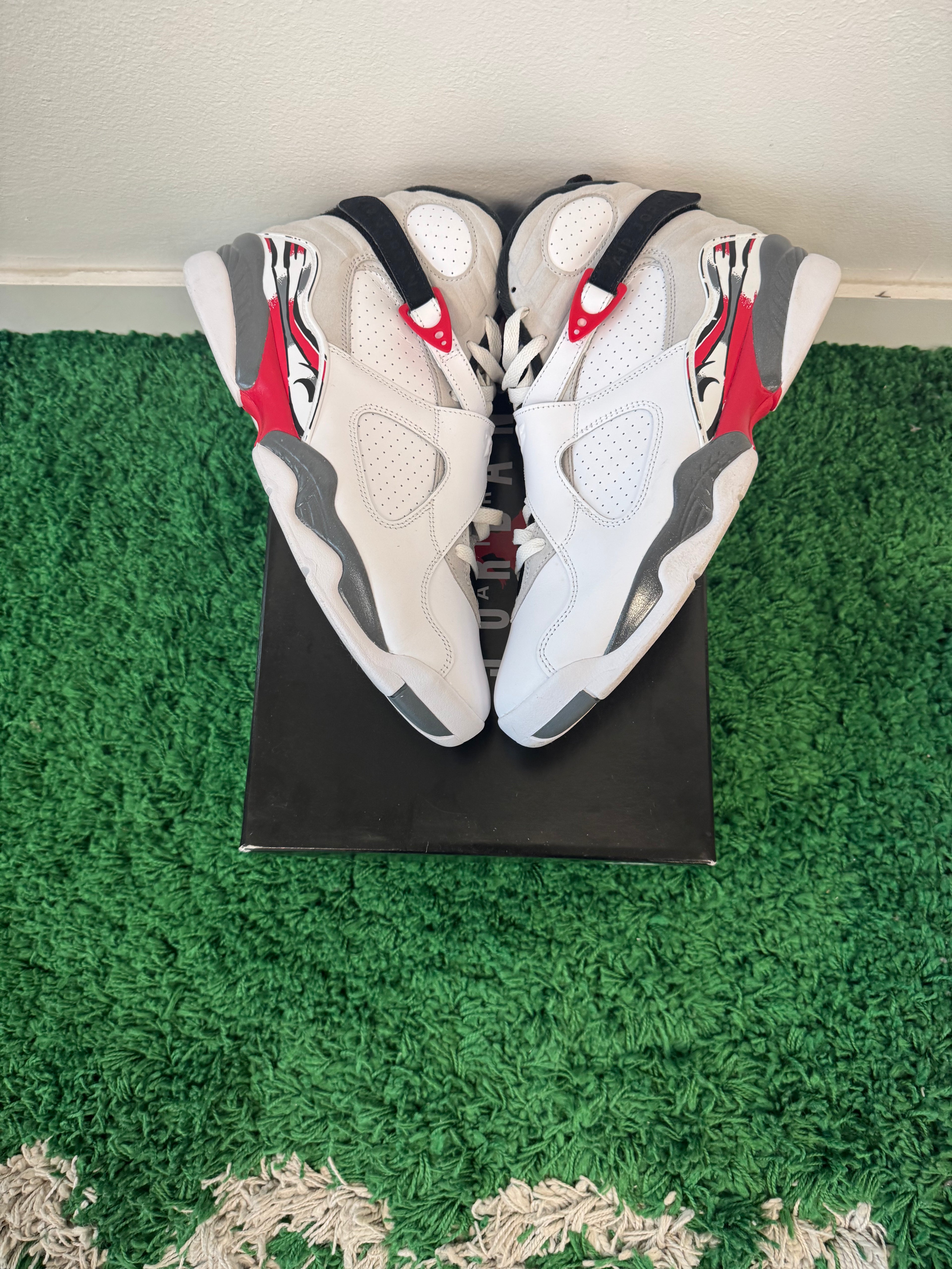 Used Jordan 8 Retro White True Red (Men’s)