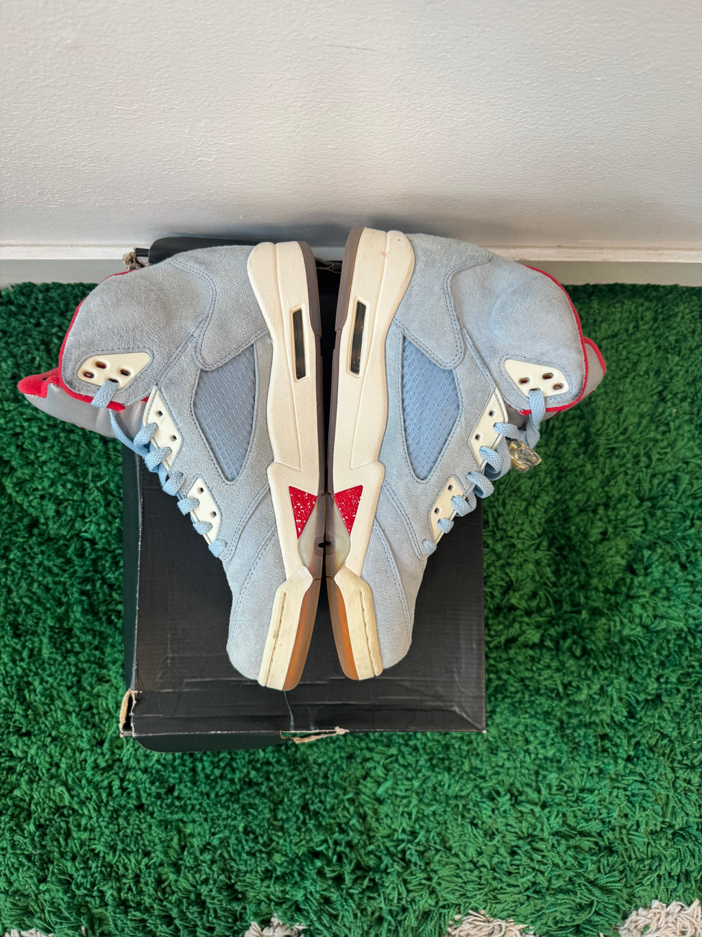 Used Jordan 5 Retro Trophy Room Ice Blue (Men’s)