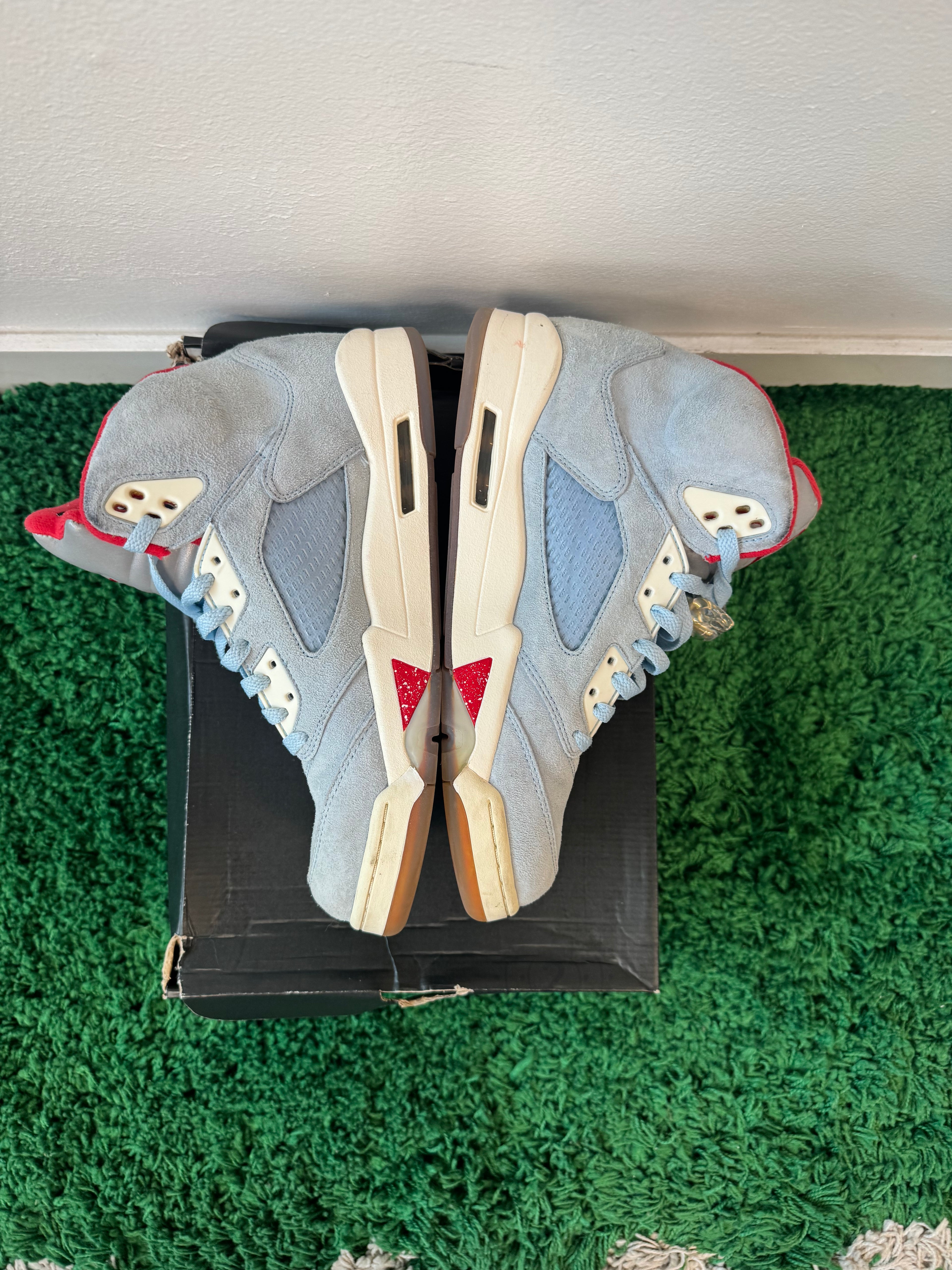 Used Jordan 5 Retro Trophy Room Ice Blue (Men’s)