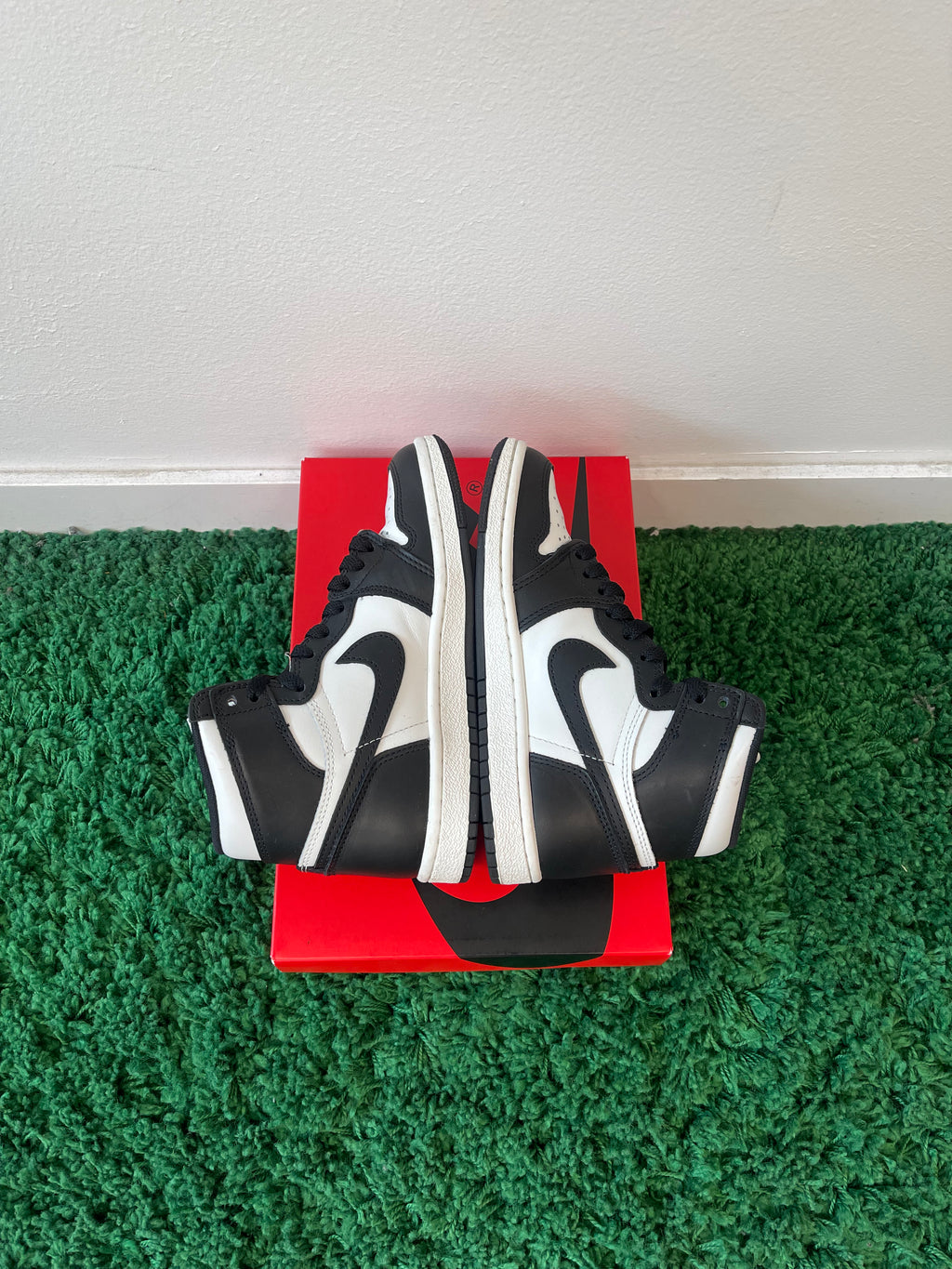 Used Jordan 1 Retro High ‘85 Black White 2023 (Men’s)