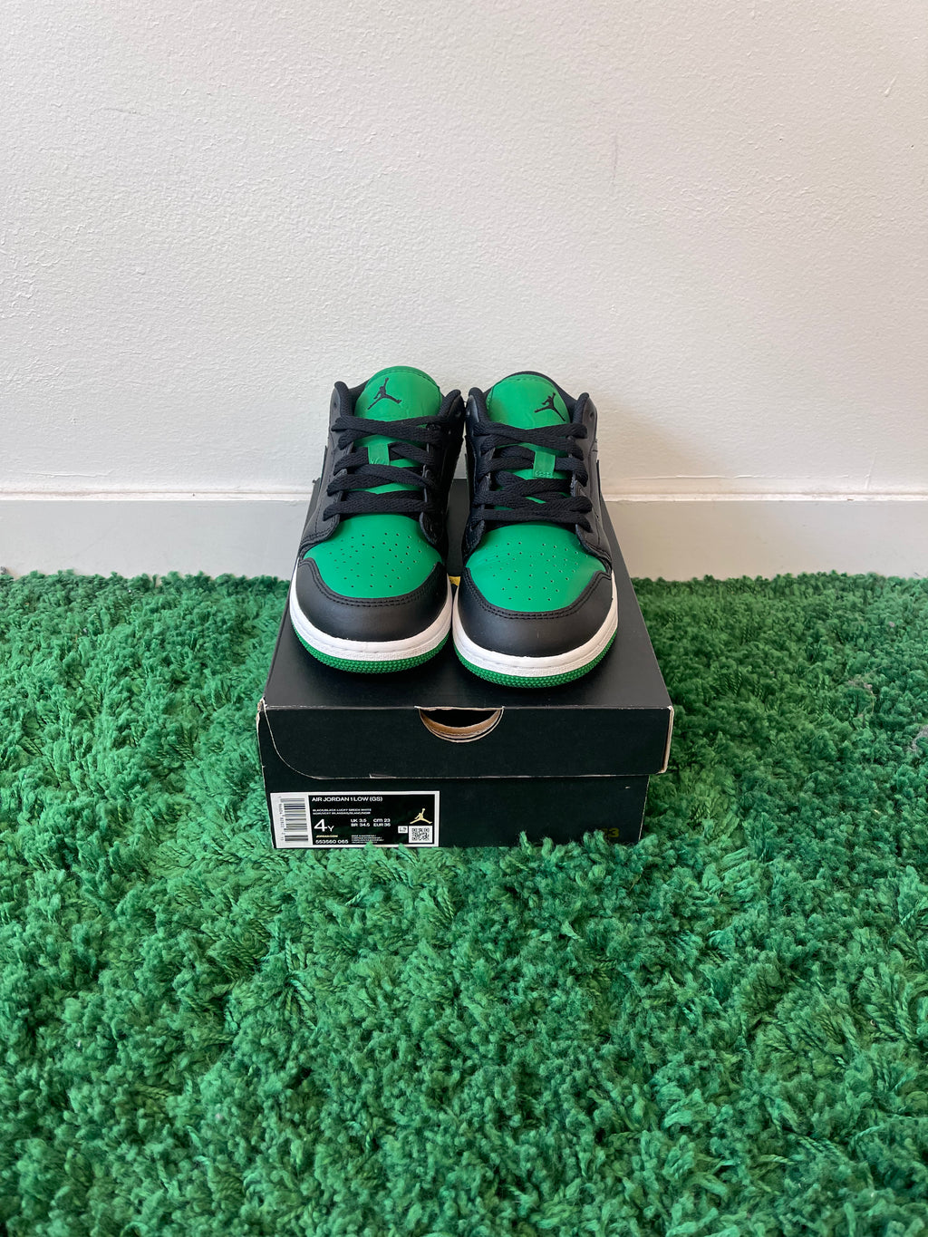 Used Jordan 1 Low Lucky Green (Youth)