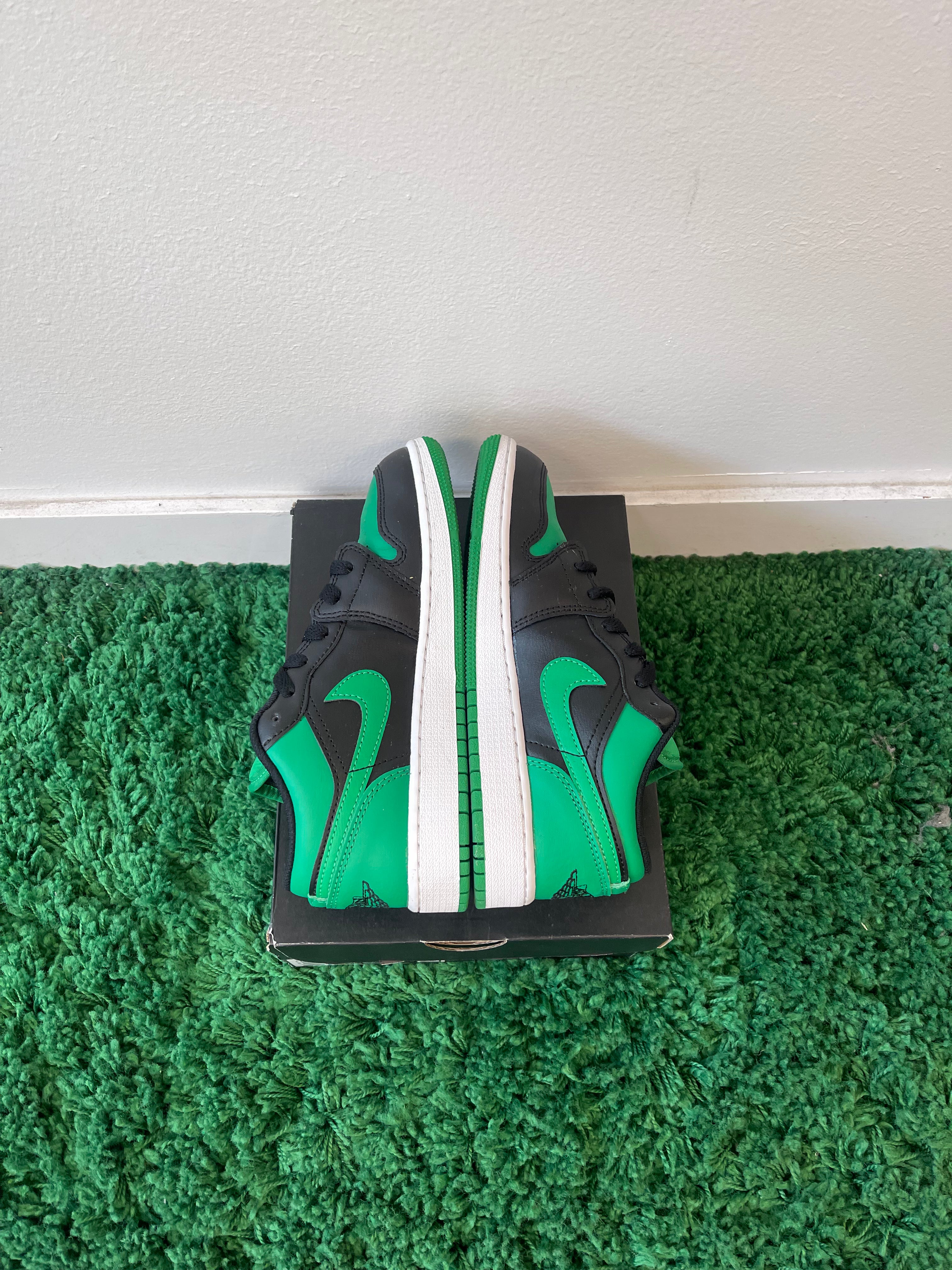 Used Jordan 1 Low Lucky Green (Youth)