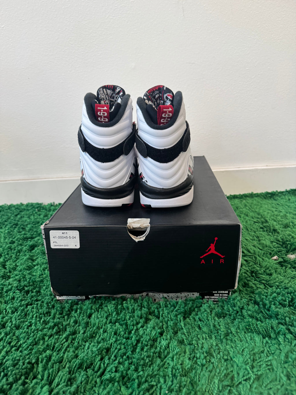 Used Jordan 8 Retro White True Red (Men’s)