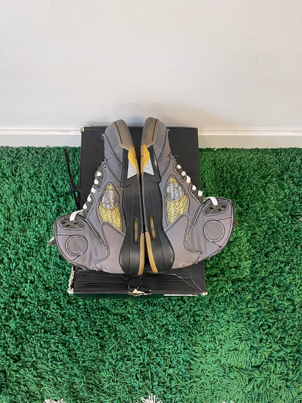 Used Jordan 5 Retro Off-White Muslin (Men’s)