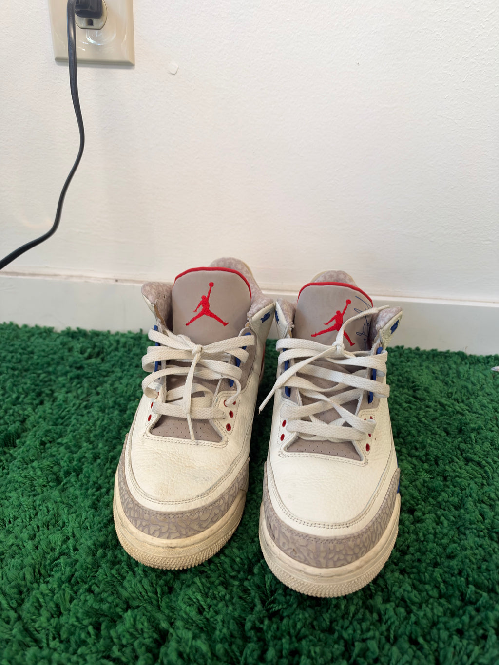 Used Jordan 3 Retro International Flight (Men’s)