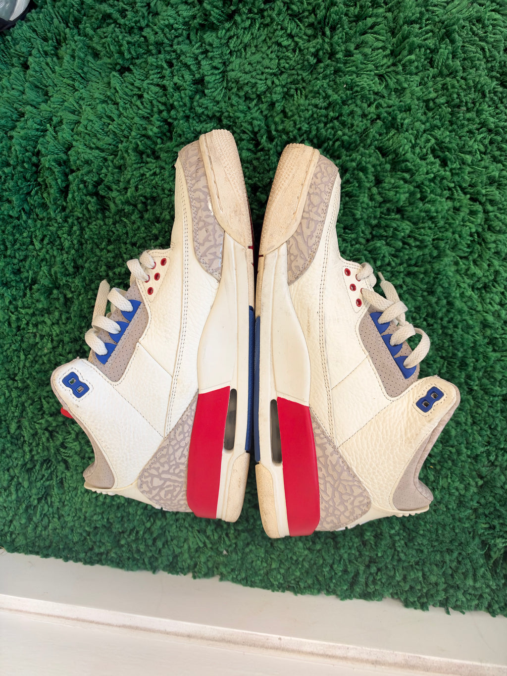 Used Jordan 3 Retro International Flight (Men’s)