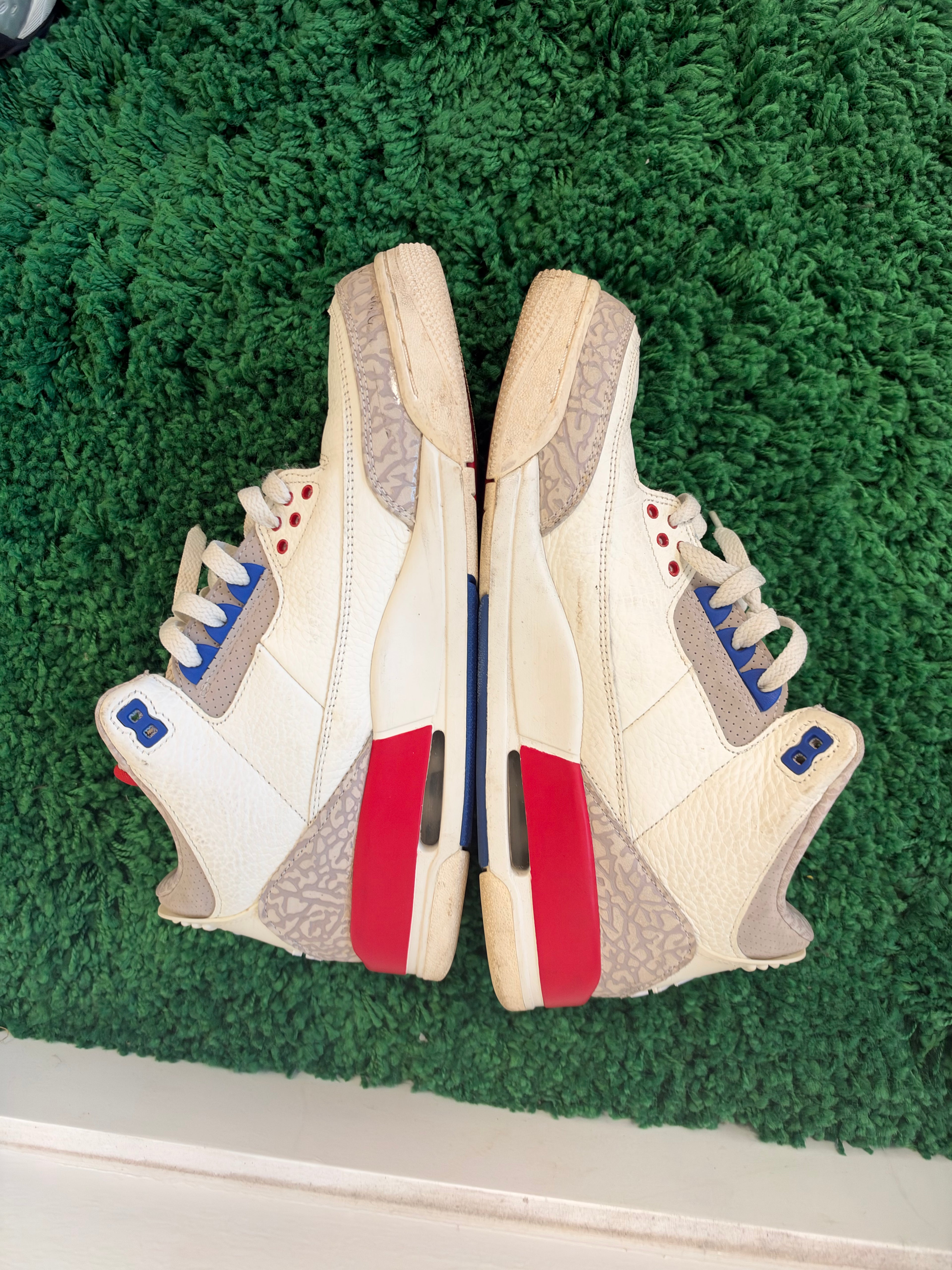 Used Jordan 3 Retro International Flight (Men’s)