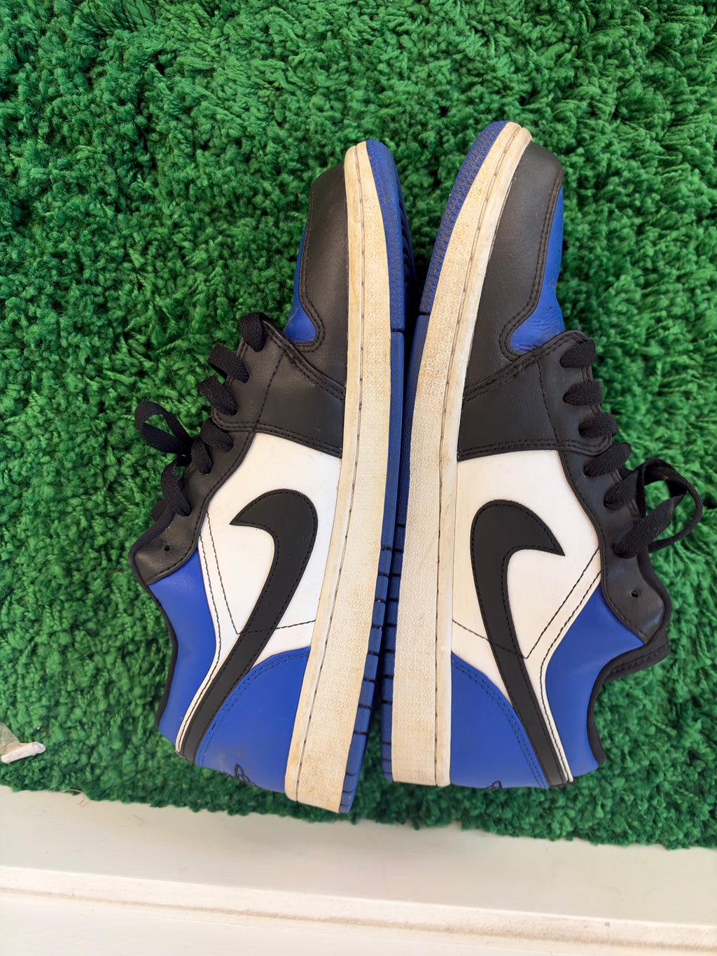 Used Jordan 1 Low Royal Toe (Men’s)