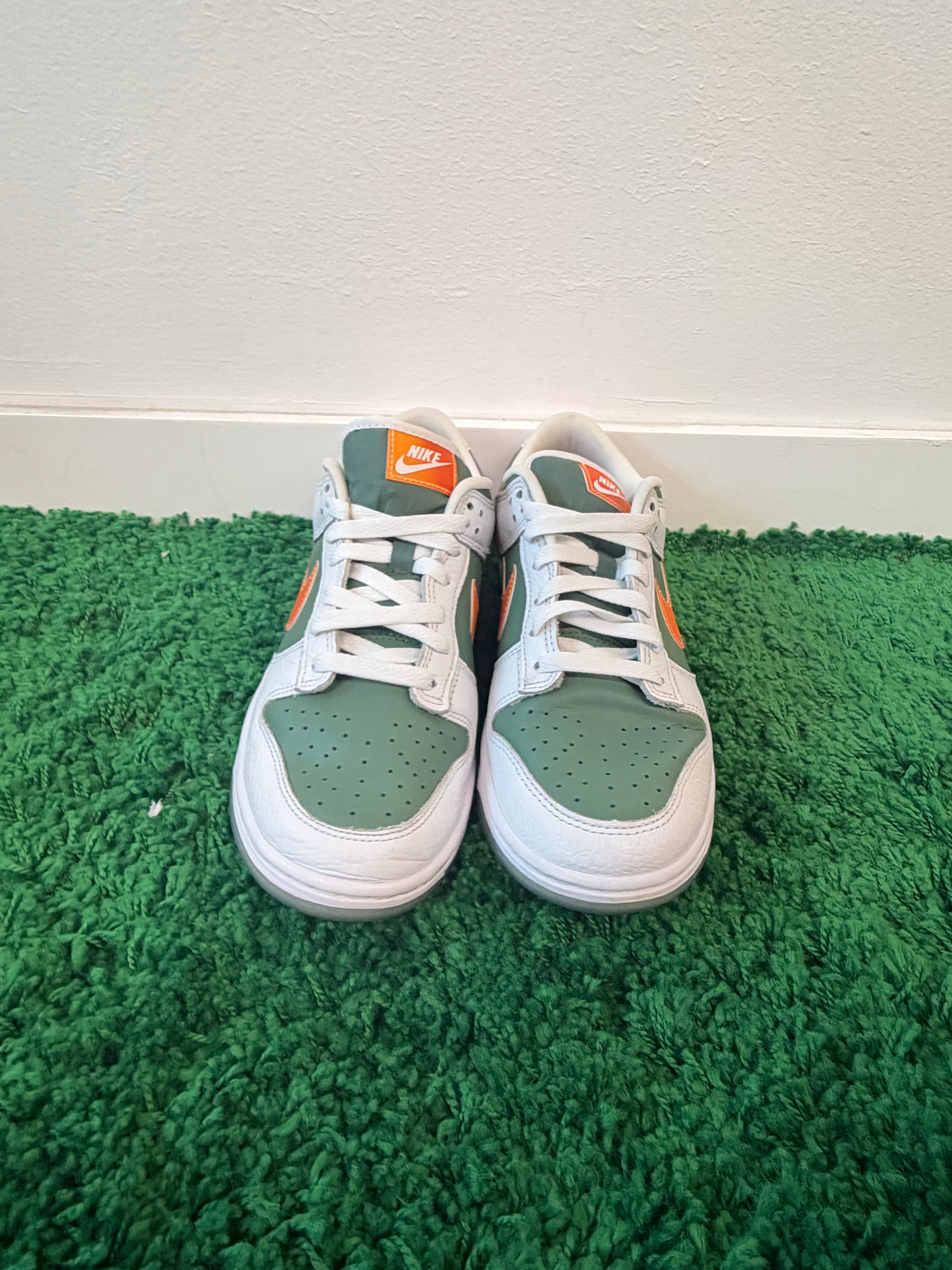 Used Nike Dunk Low SE NY Vs NY (Men’s)