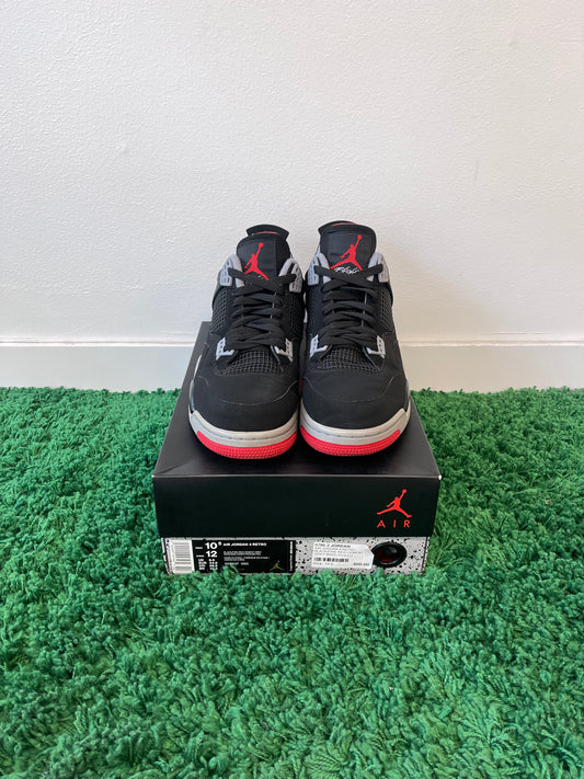Used Jordan 4 Retro Bred 2019 (Men’s)