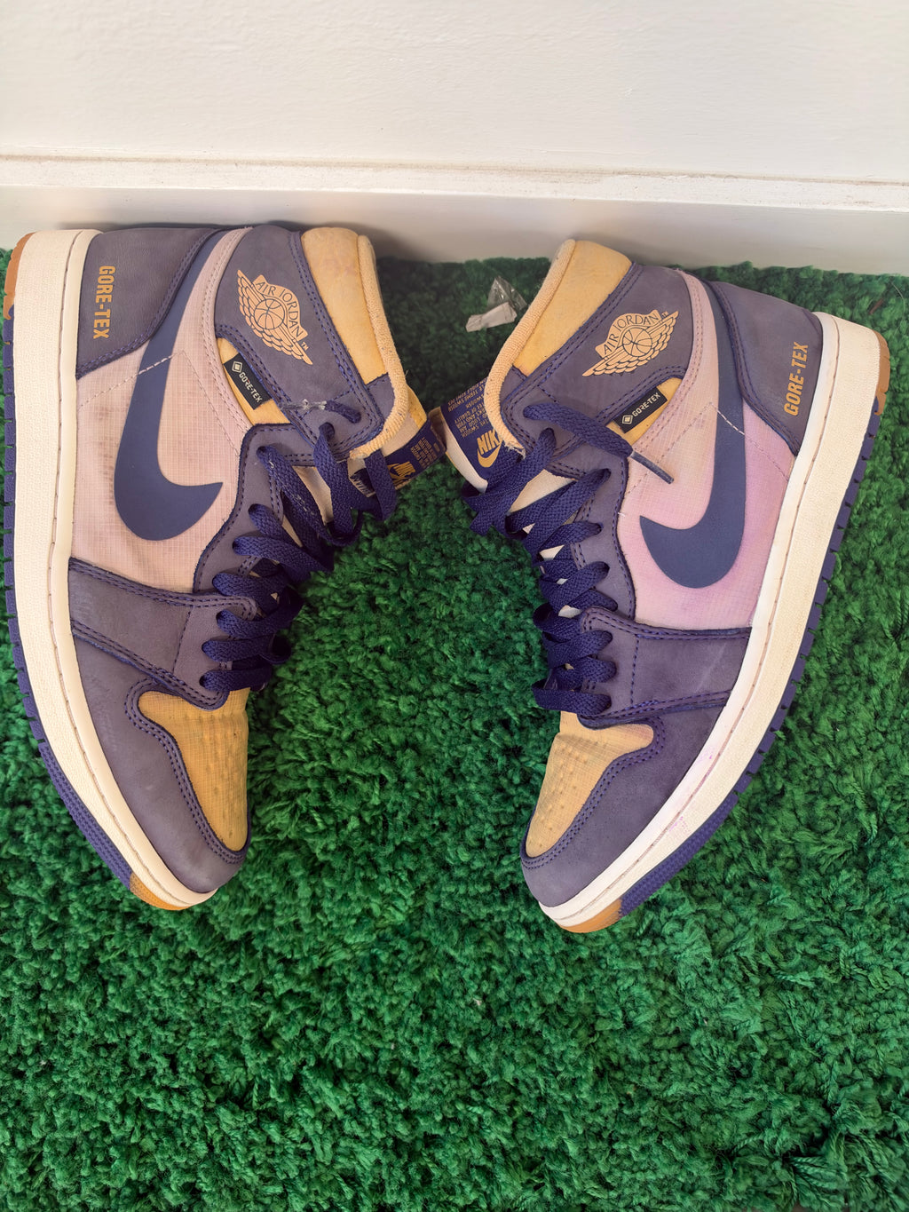 Used Jordan 1 Retro High Element Gore-Tex Sky J Purple