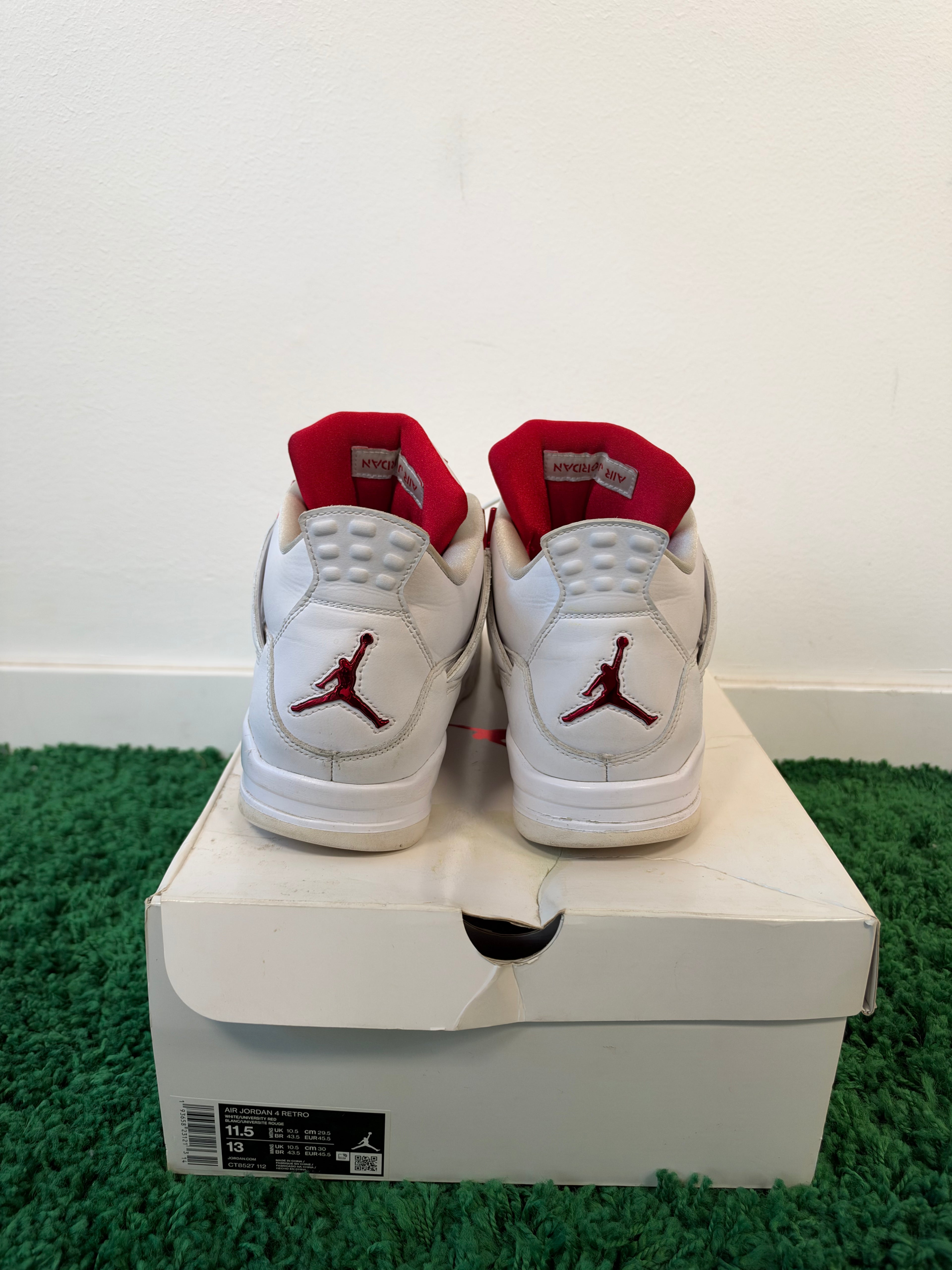 Used Jordan 4 Retro Metalic Red (Men’s)