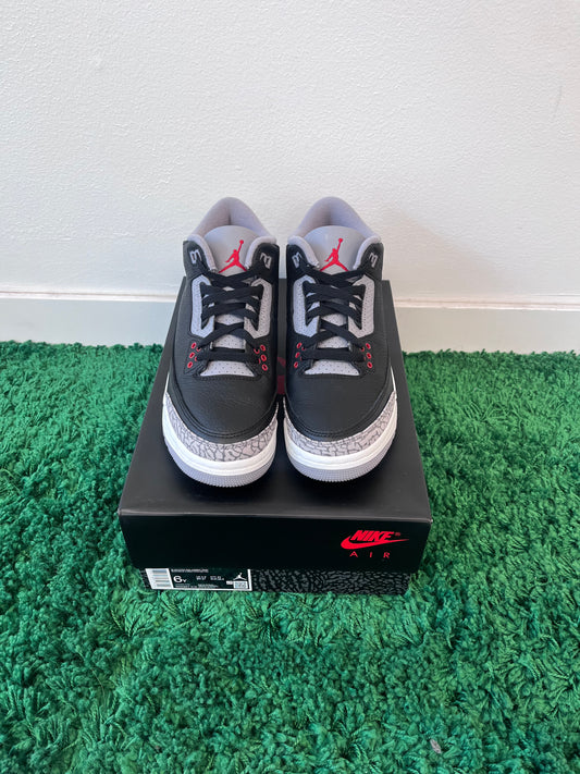 Used Jordan 3 Retro Black Cement 2024 (Youth)