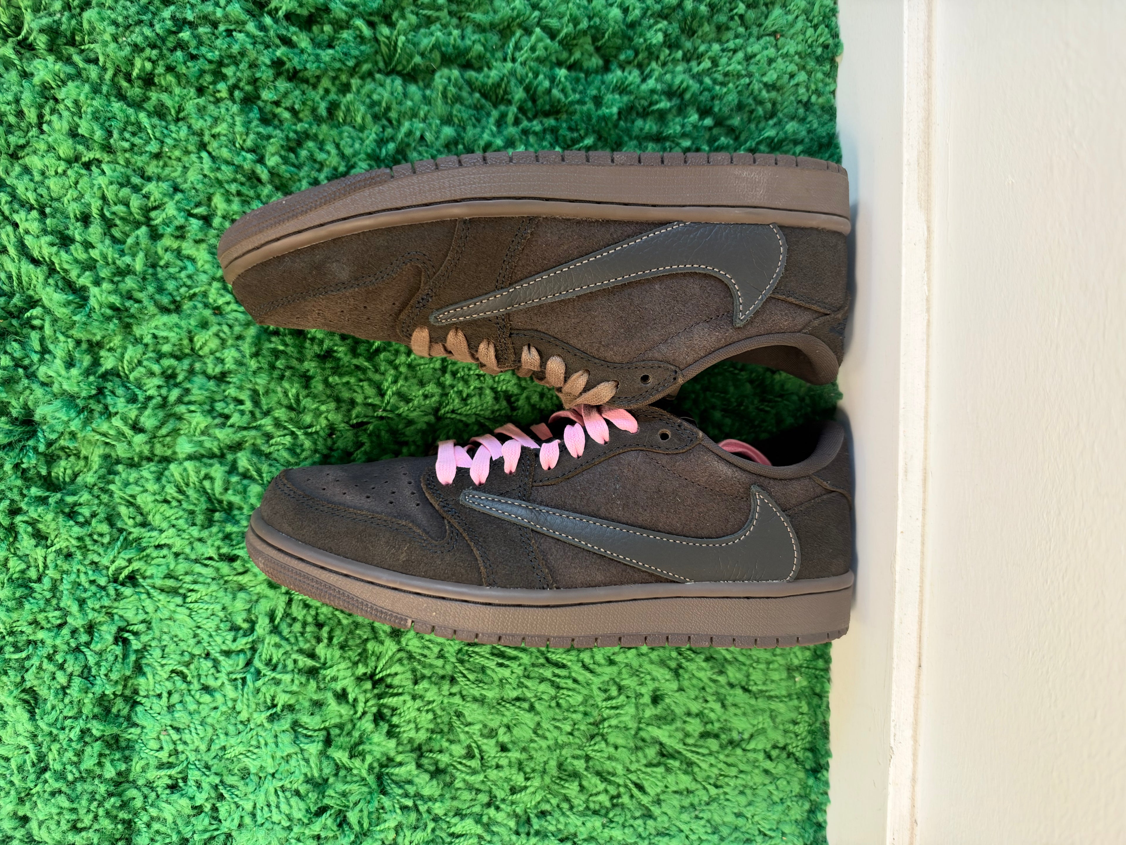 Used Jordan 1 Retro Low OG SP Travis Scott Velvet Brown (Men’s)