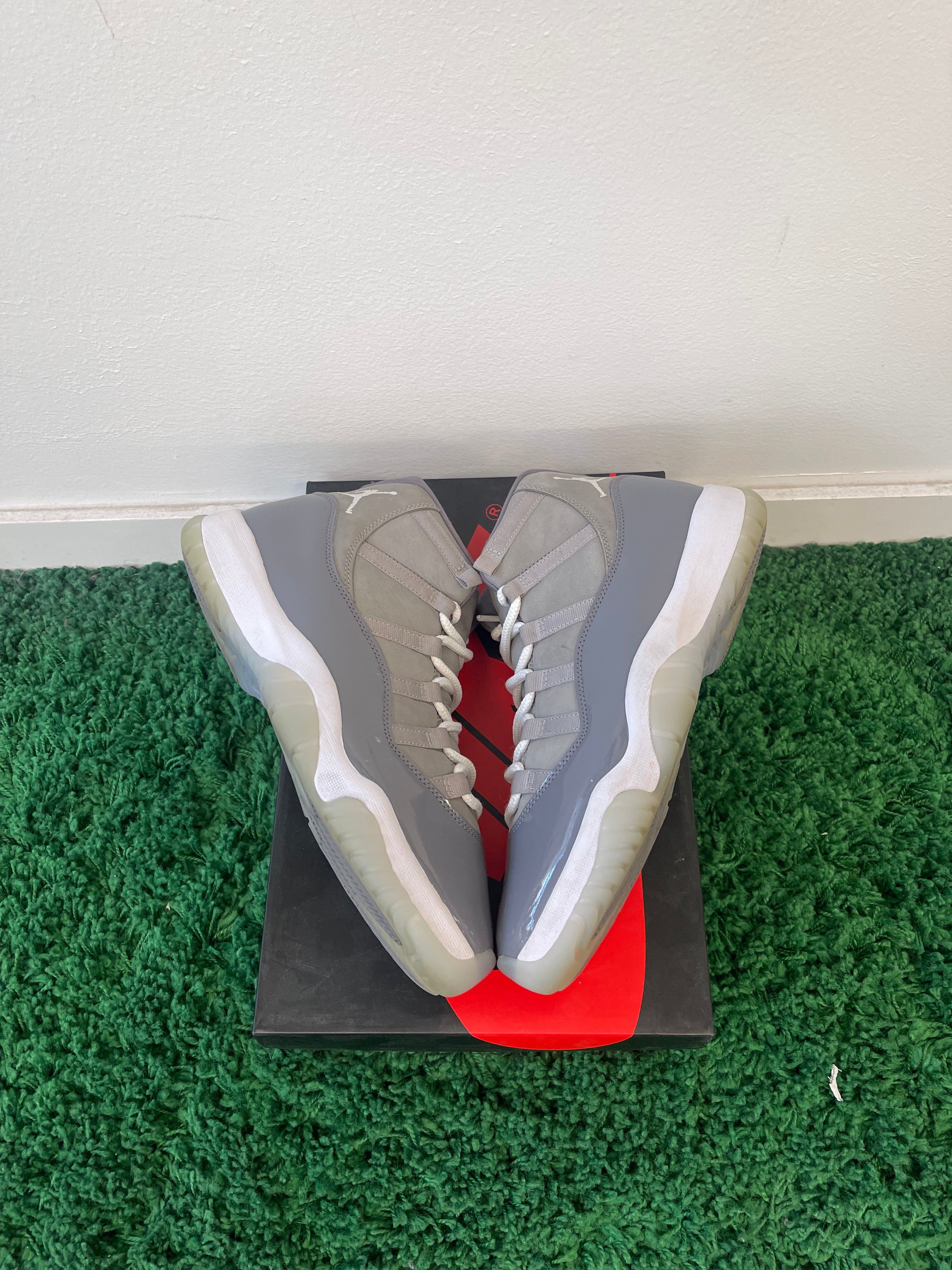 Used Jordan 11 Retro Cool Grey 2021 (Men’s)