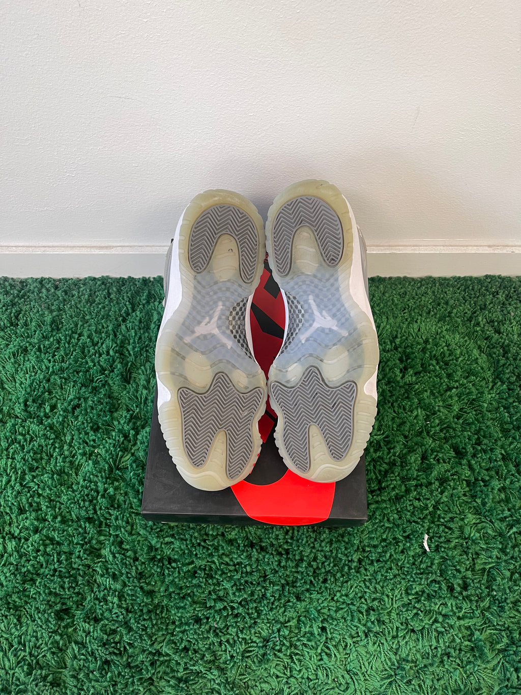 Used Jordan 11 Retro Cool Grey 2021 (Men’s)