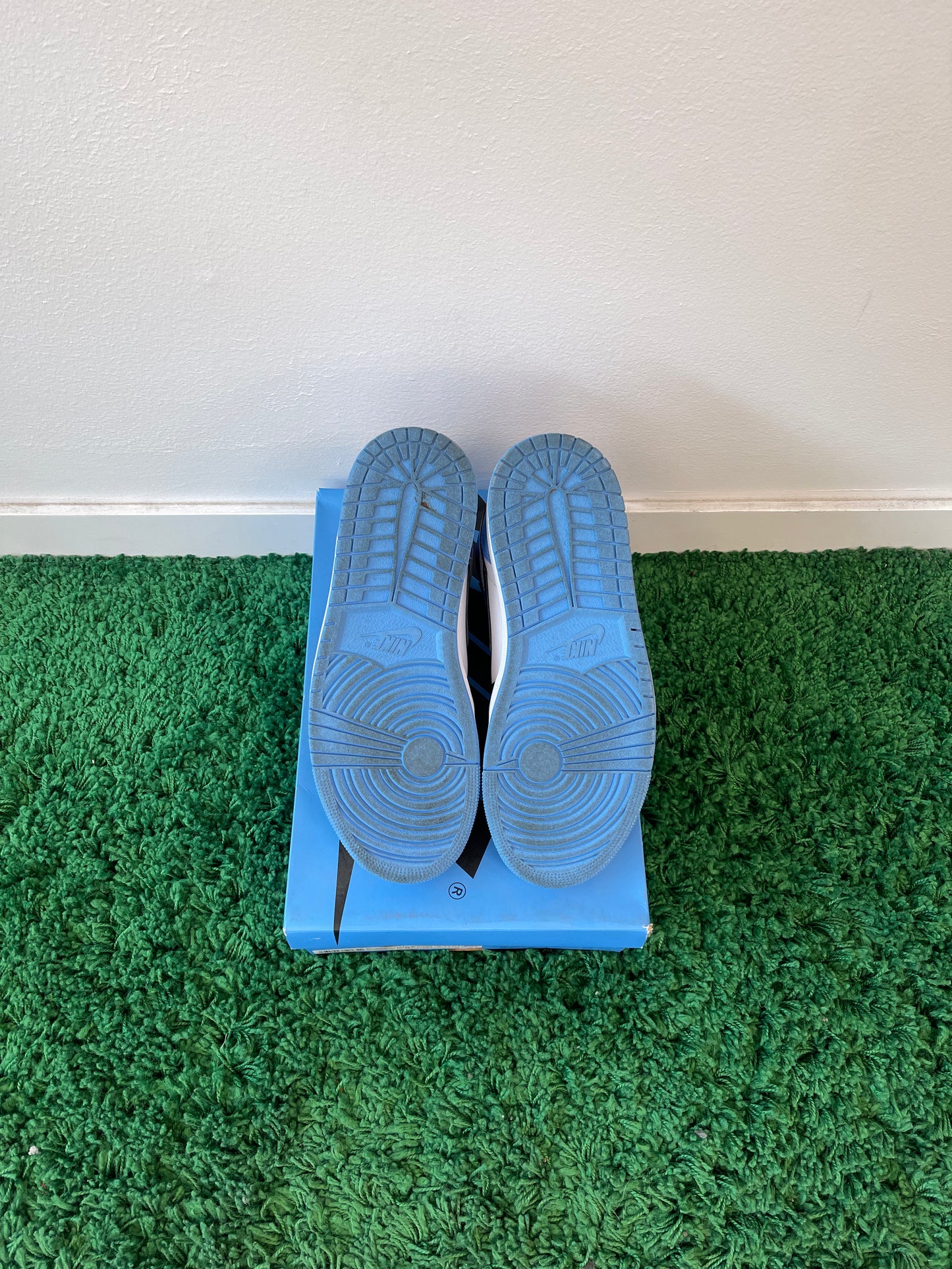Used Jordan 1 Retro High OG UNC Toe (Men’s)