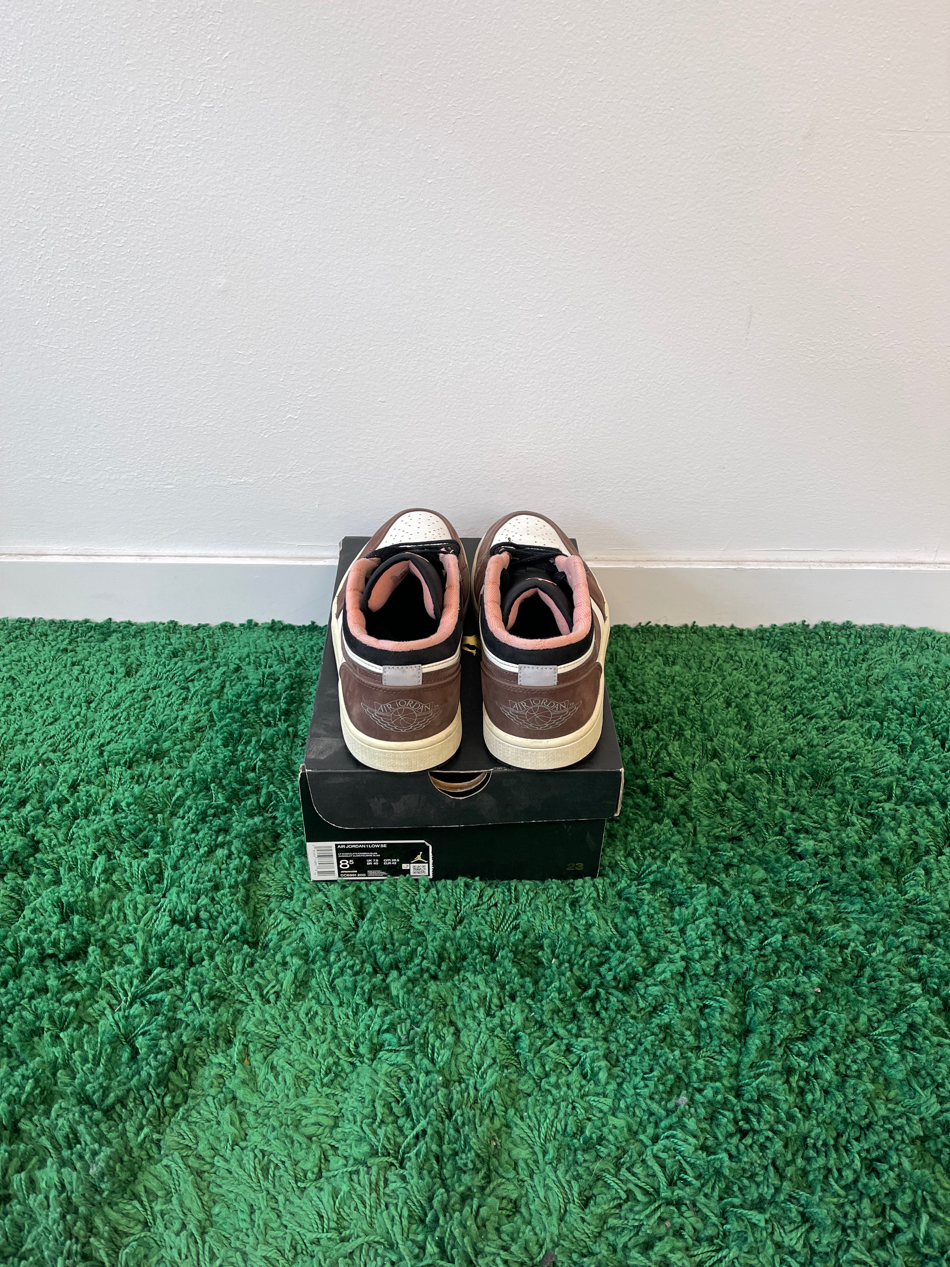 Used Jordan 1 Low Mocha (Men’s)