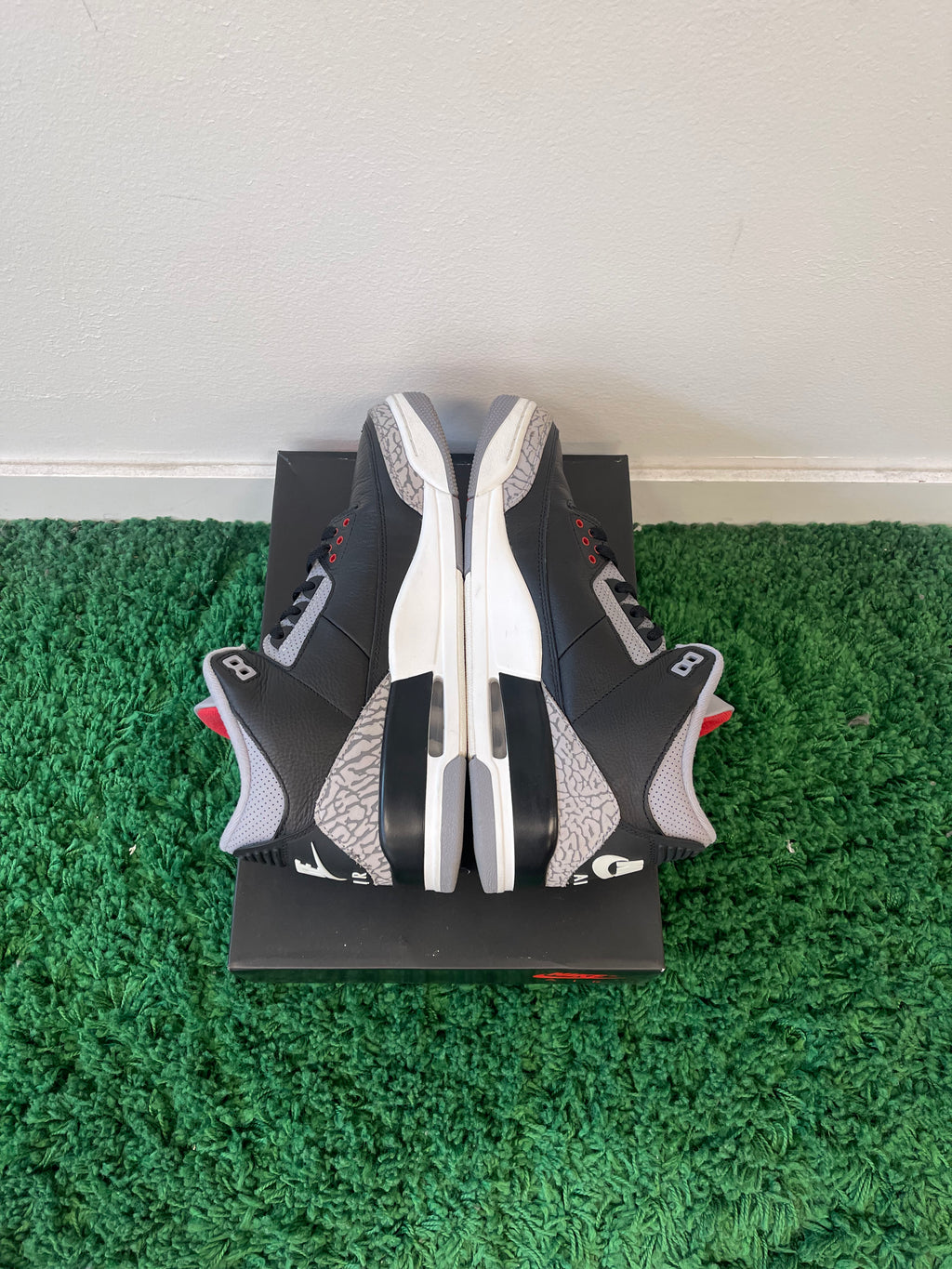 Used Jordan 3 Retro OG Black Cement 2024 (Men’s)