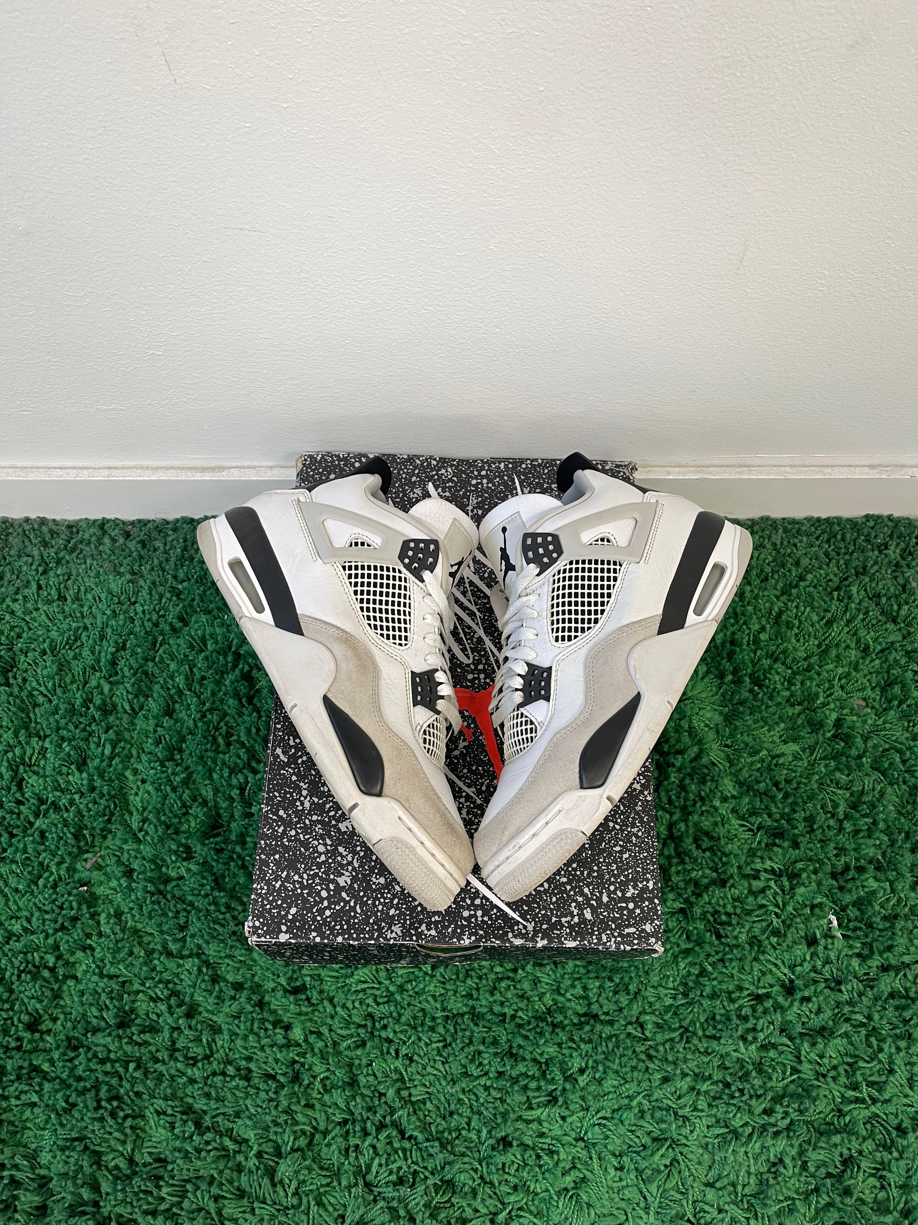 Used Jordan 4 Retro Military Black (Men’s)