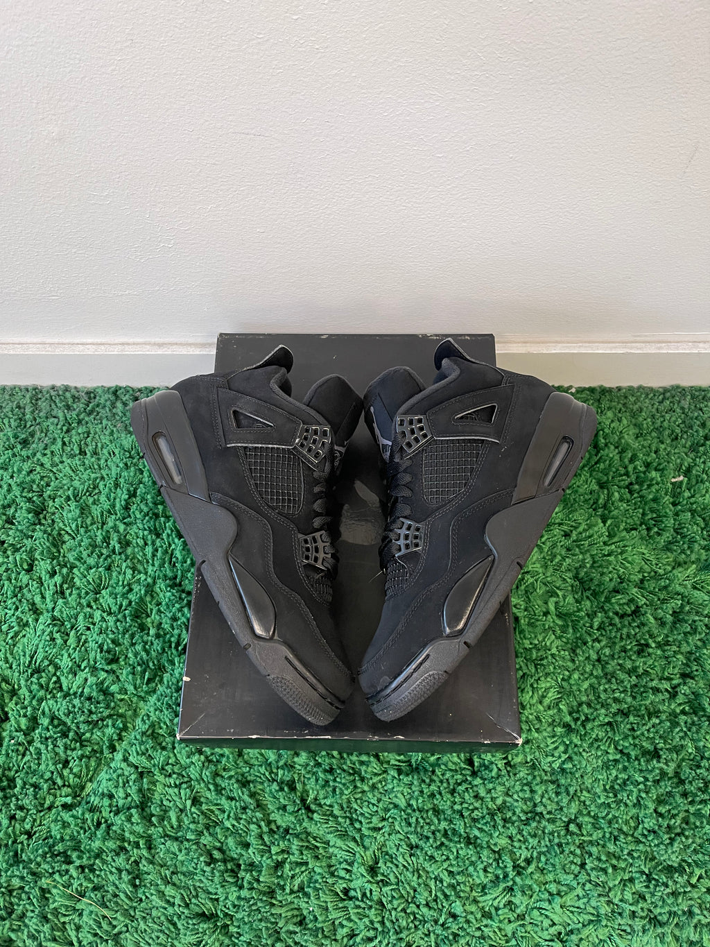 Used Jordan 4 Retro Black Cat 2020 (Men’s)