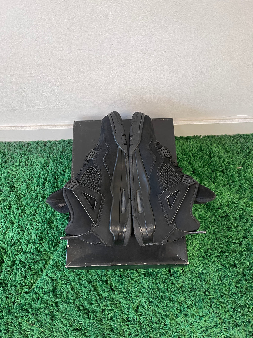 Used Jordan 4 Retro Black Cat 2020 (Men’s)