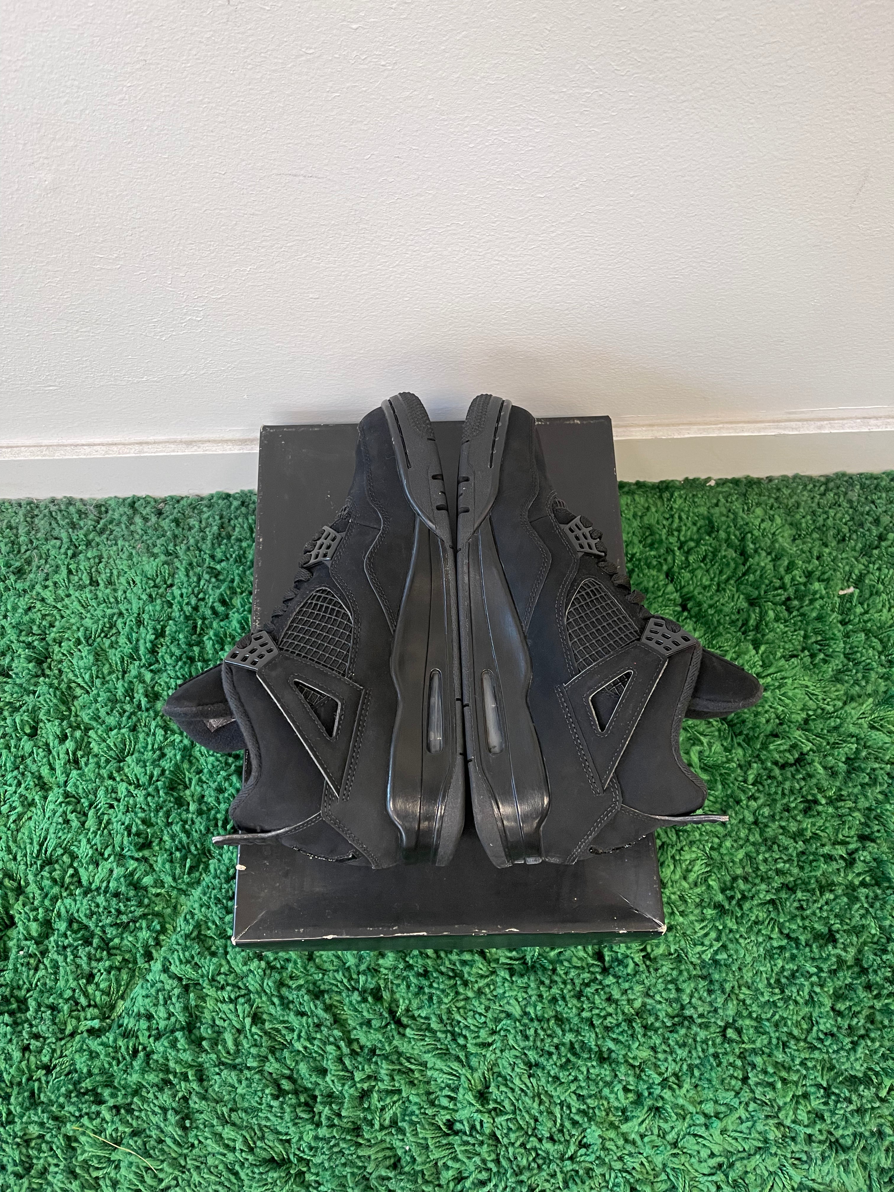 Used Jordan 4 Retro Black Cat 2020 (Men’s)