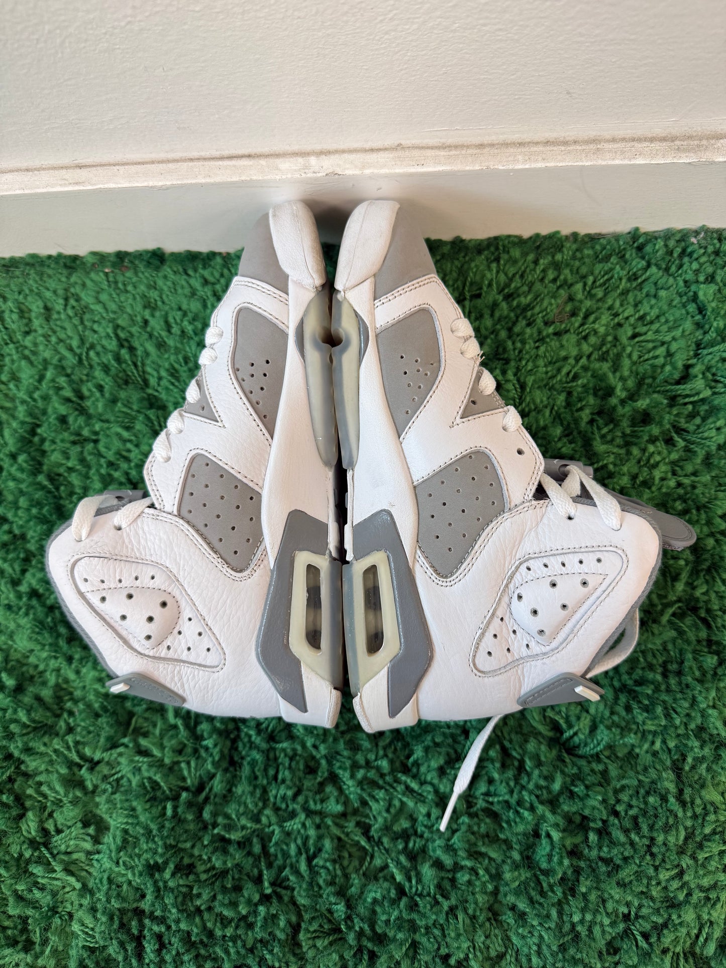 Used Jordan 6 Retro Cool Grey (Youth) (No Box)