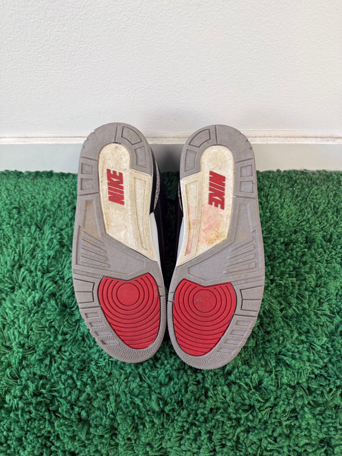 Used Jordan 3 Retro OG Black Cement 2024 (Men’s)