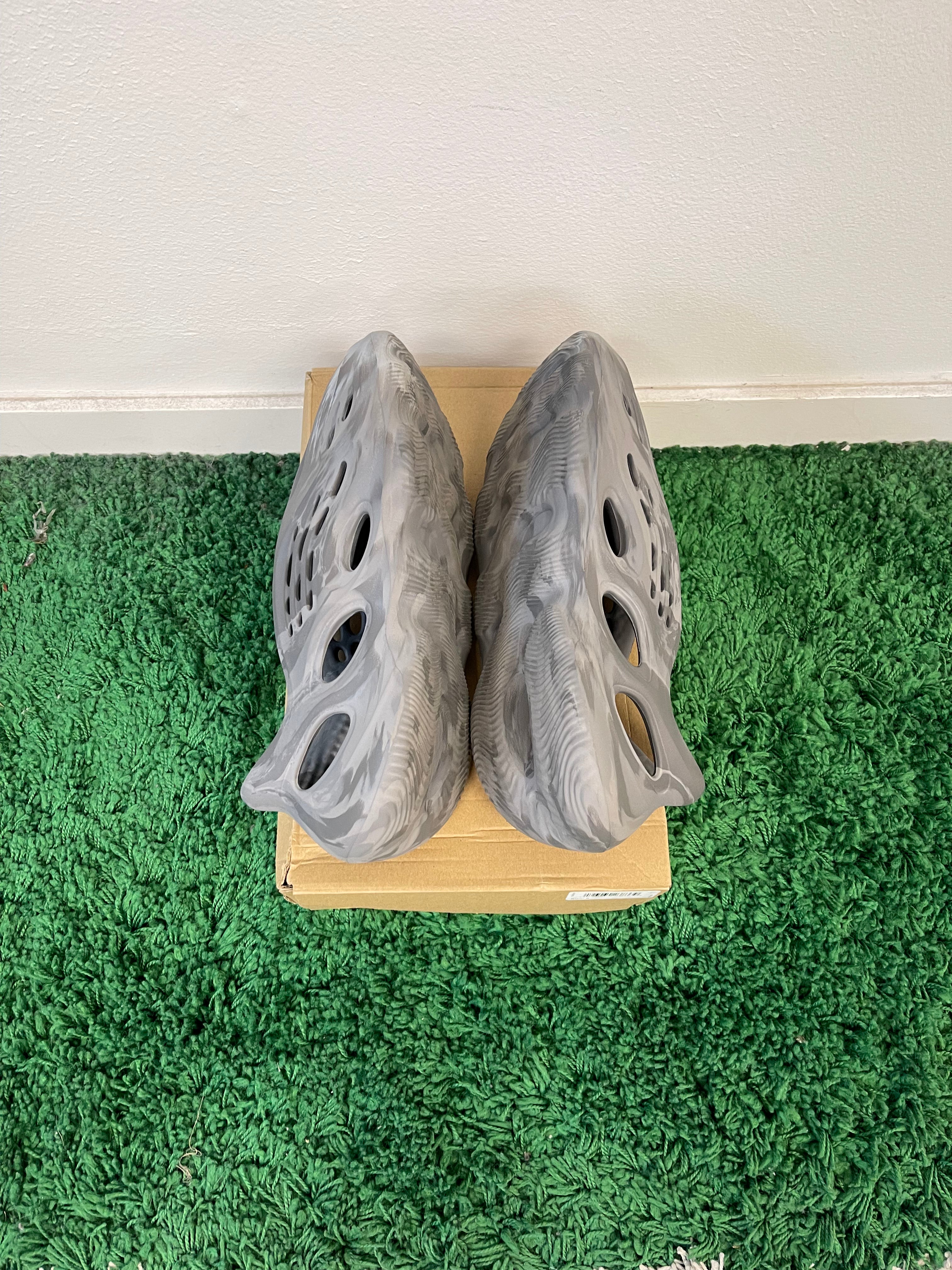 Used Adidas Yeezy Foam RNR Mx Granite (Men’s)