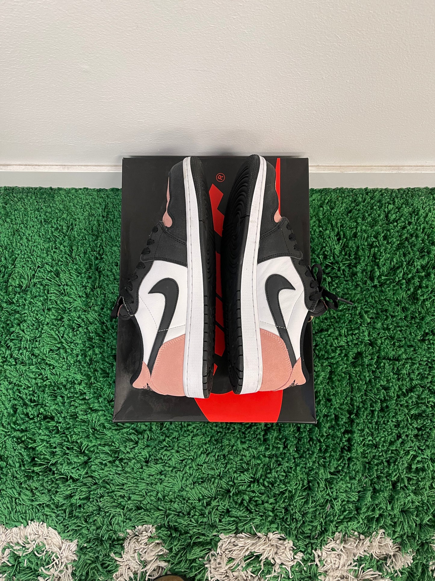 Used Jordan 1 Low OG Bleached Coral (Men’s)