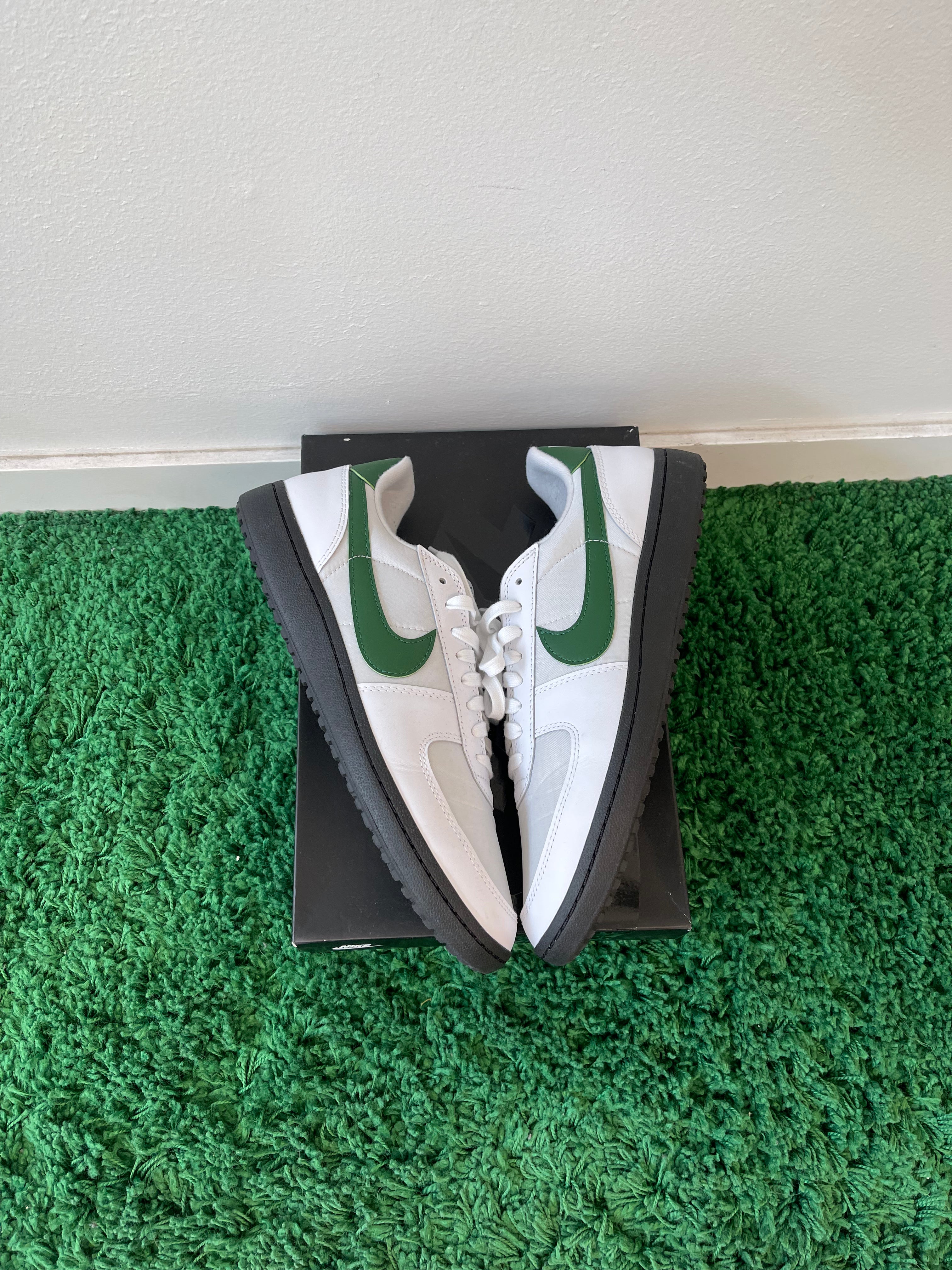 Used Nike Field General ‘82 SP White Gorge Green (Men’s)