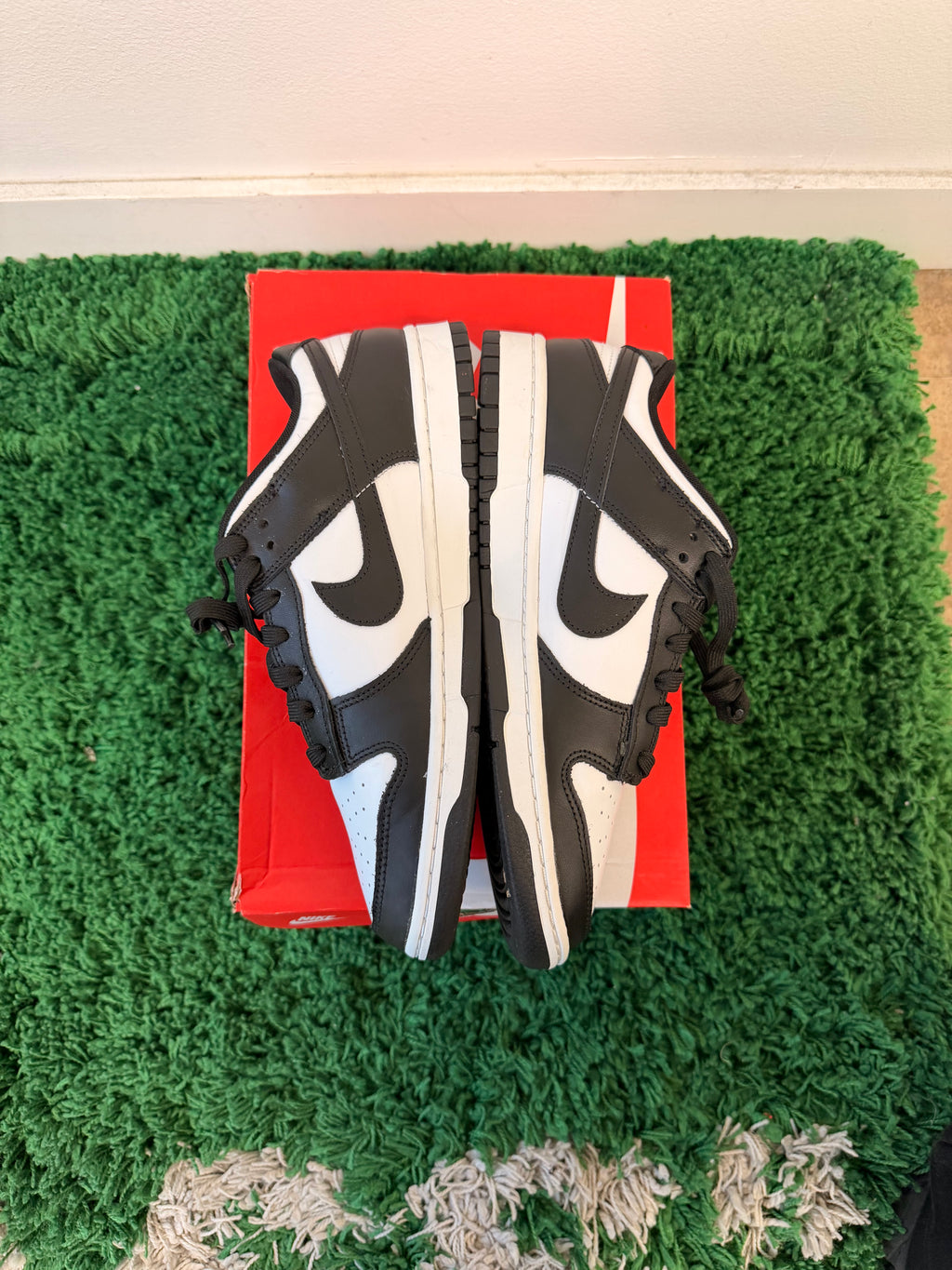 Used Nike Dunk Low Panda (Men’s)