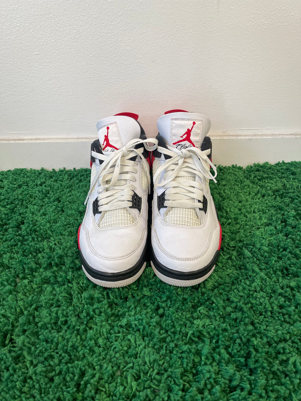 Used Jordan 4 Retro Red Cement (Men’s)