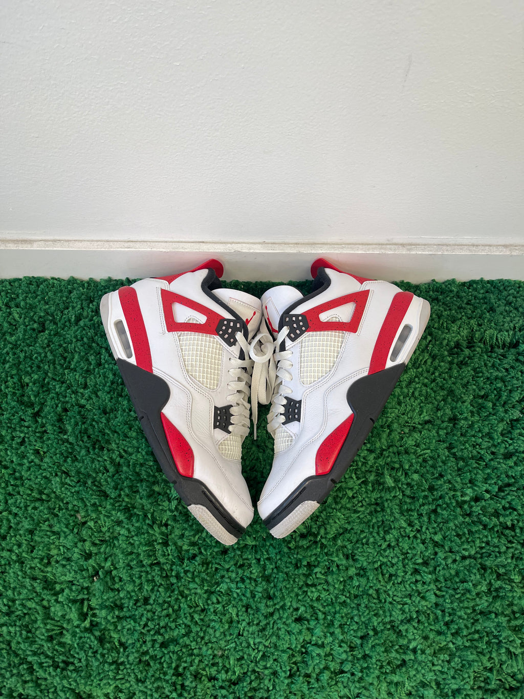 Used Jordan 4 Retro Red Cement (Men’s)