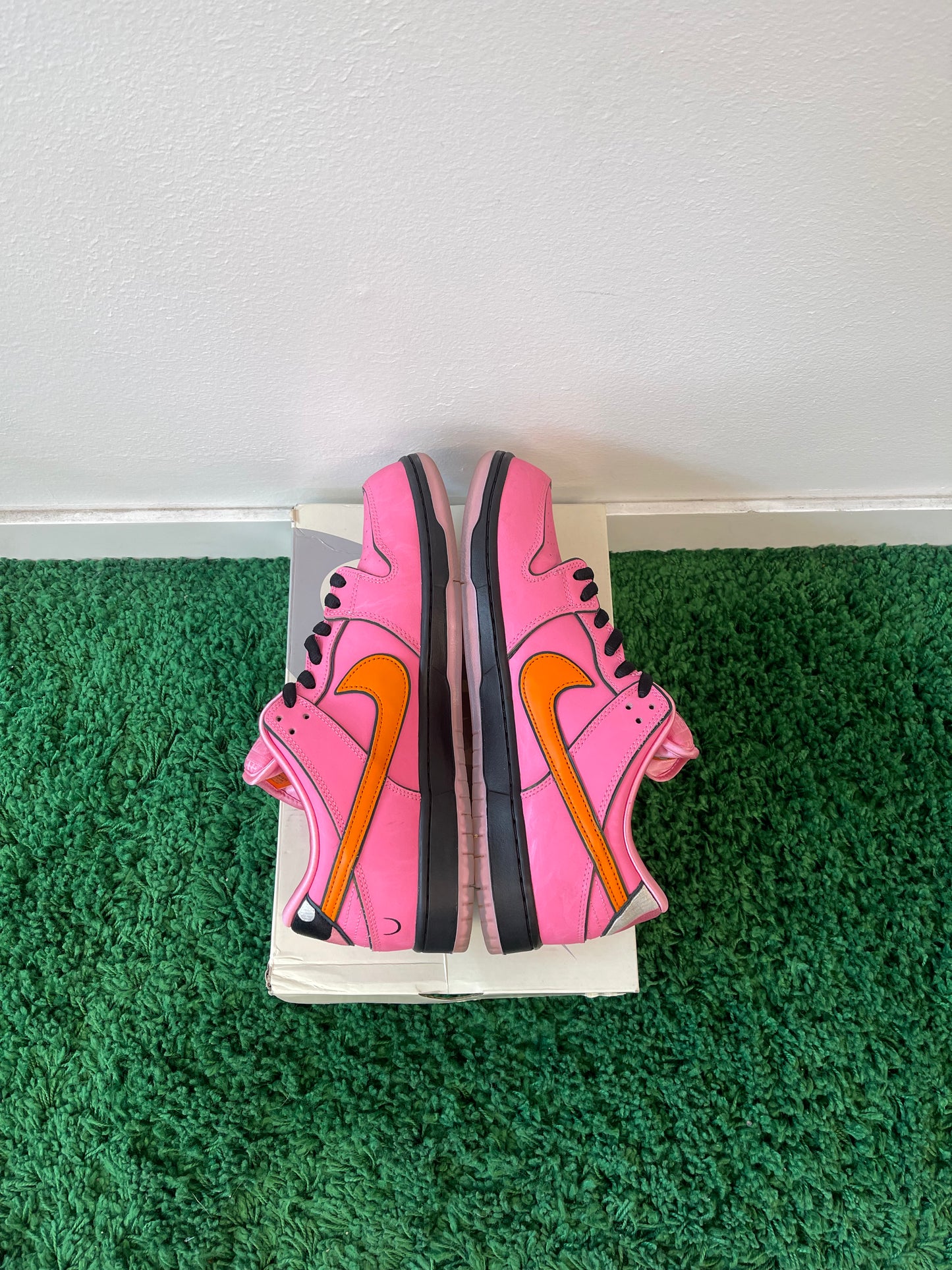 Used Nike SB Dunk Low The Powerpuff Girls Blossom (Men’s)