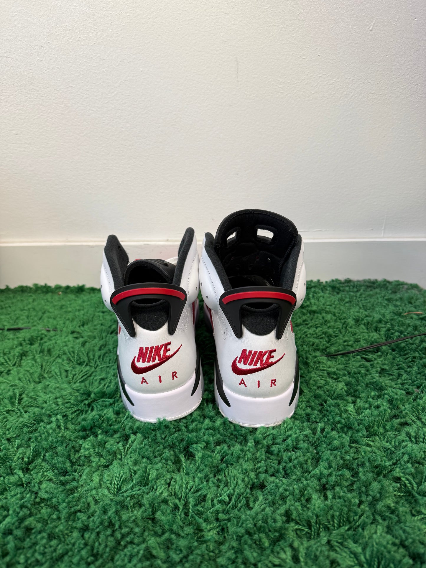 Used Jordan 6 Retro Carmine 2021 (Men’s)