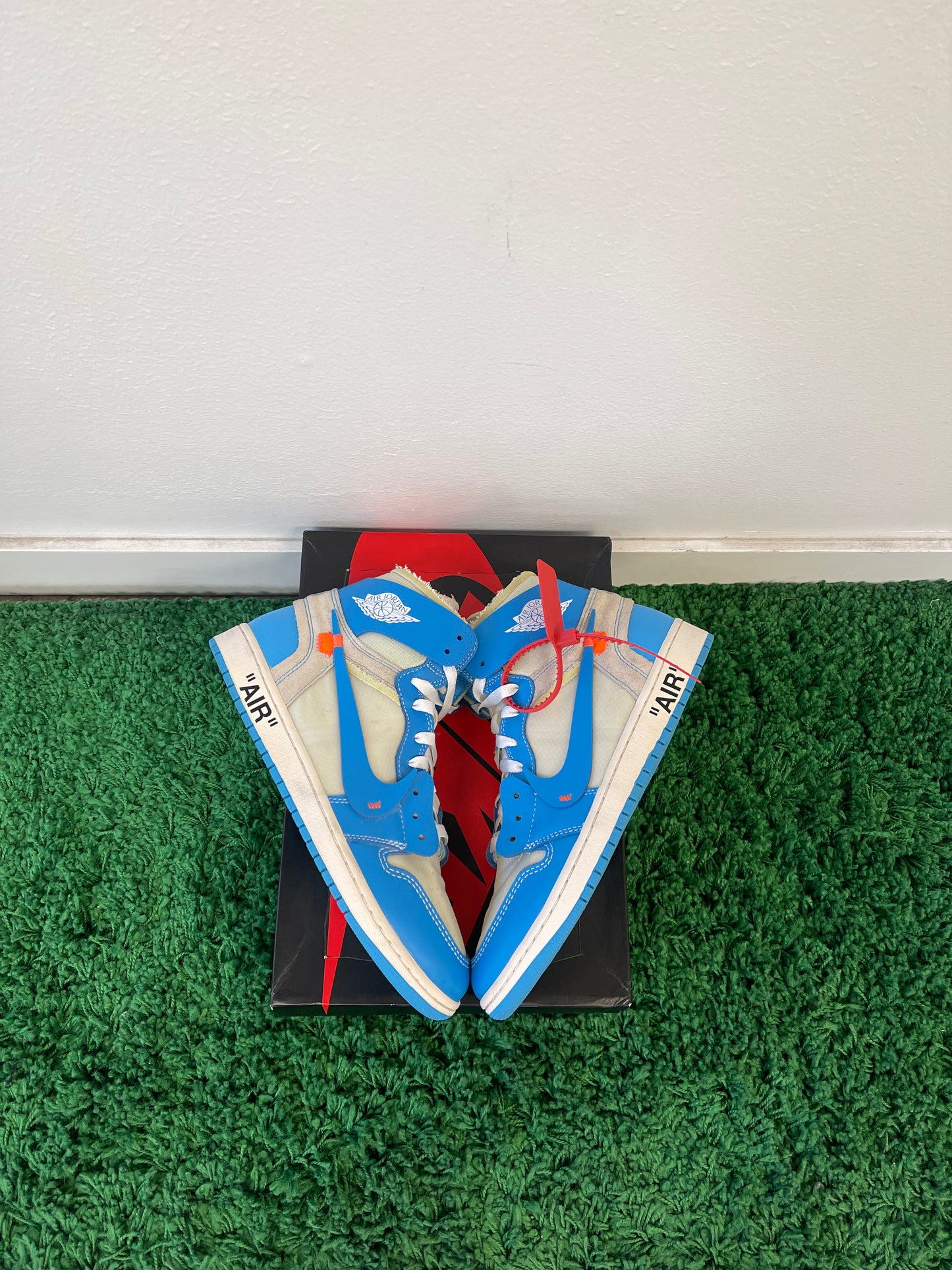 Used Jordan 1 Retro High Off-White University Blue (Men’s)