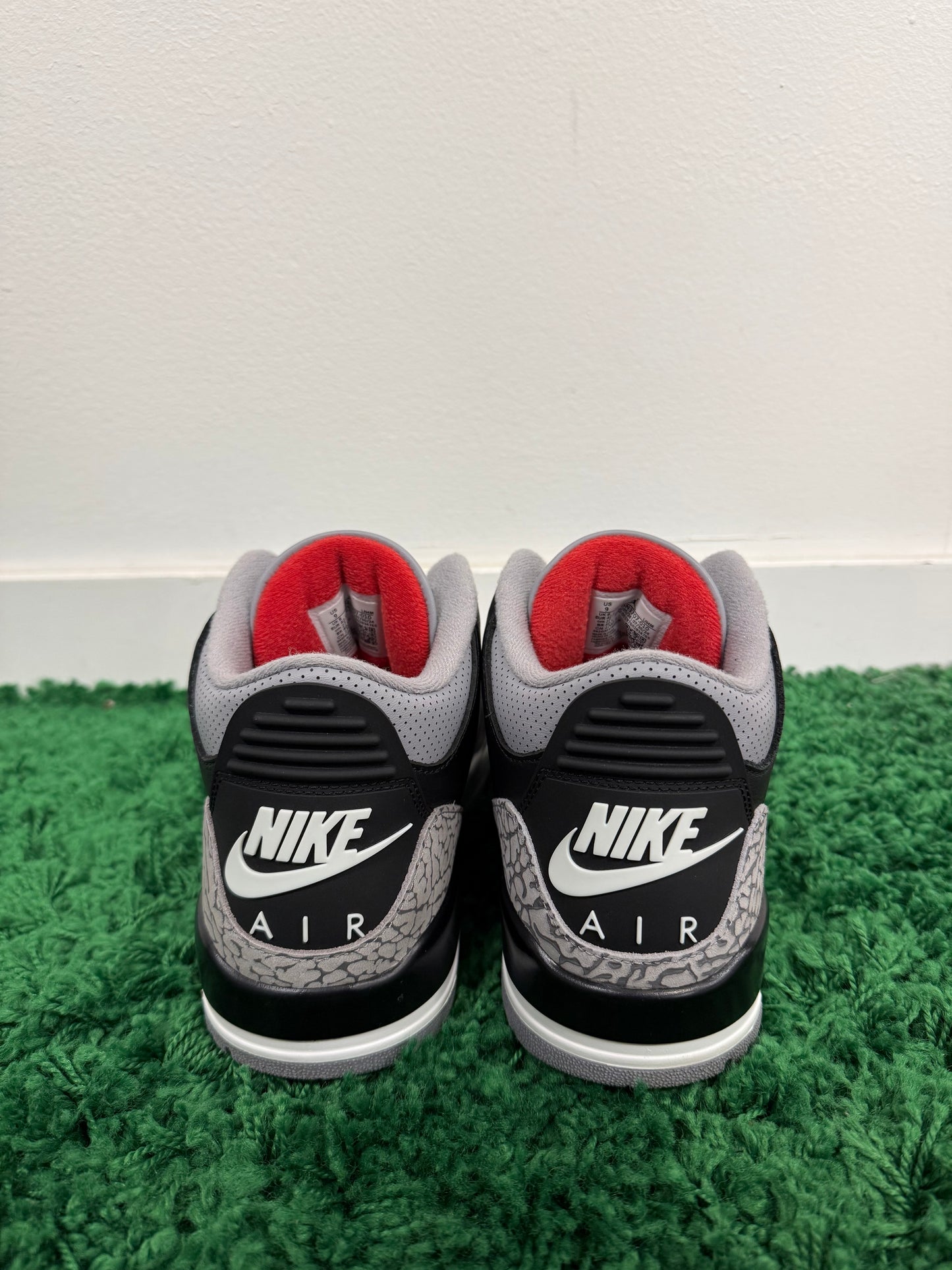 Used Jordan 3 Retro OG Black Cement (Men’s)